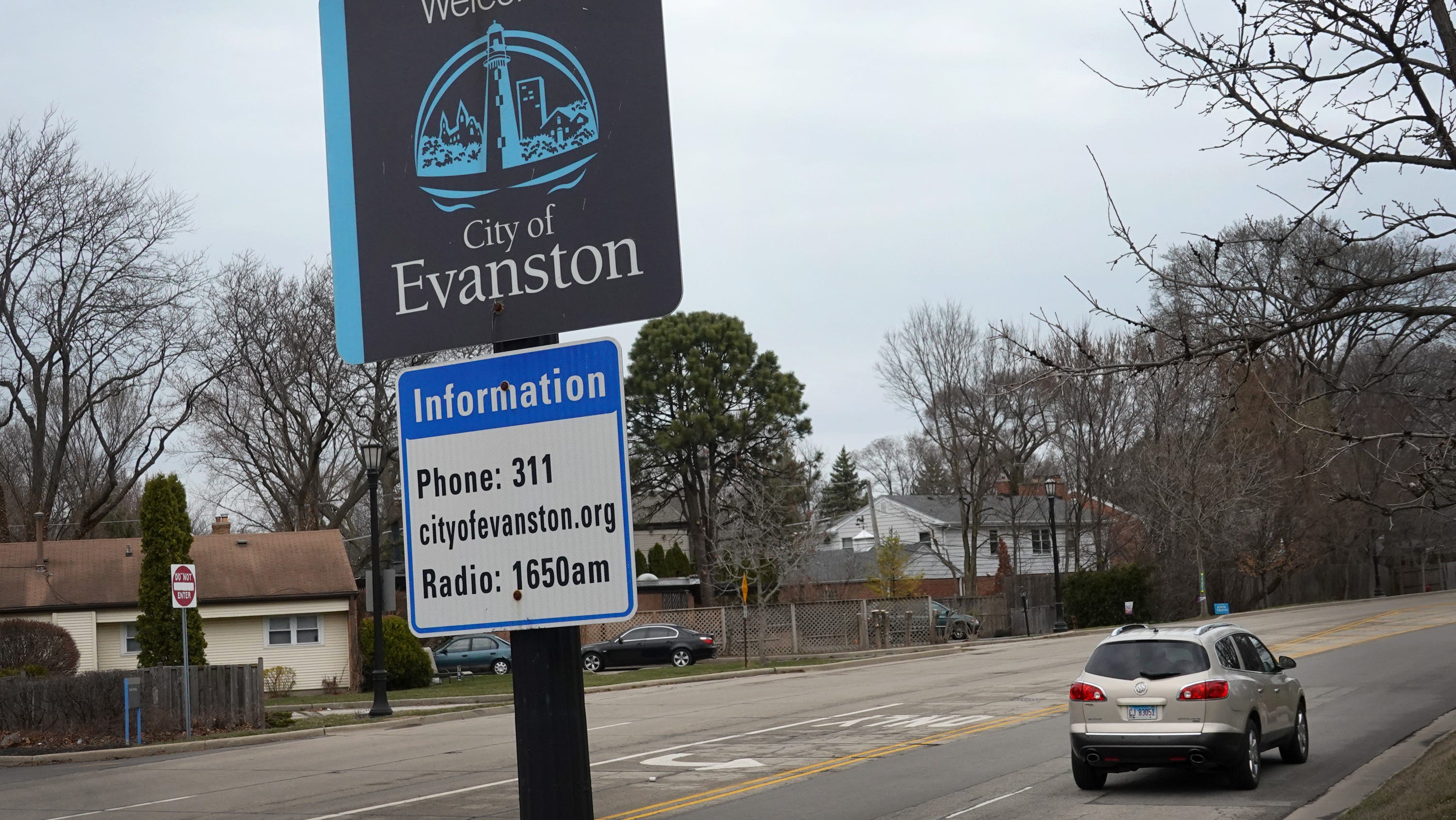 Proposed ordinance in Evanston that would allow women to go topless closer to becoming a reality