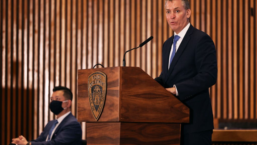 Hundreds from NYPD get vaccinated ahead of mandate, but possible shortage looms: Shea