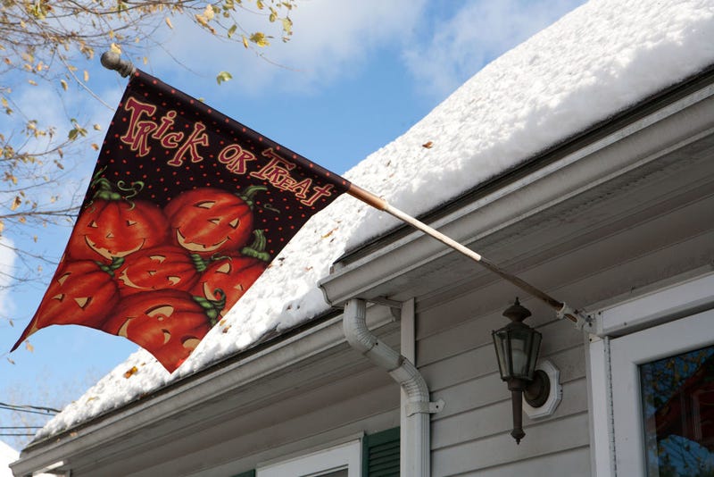 Halloween, Snow, Paul Douglas