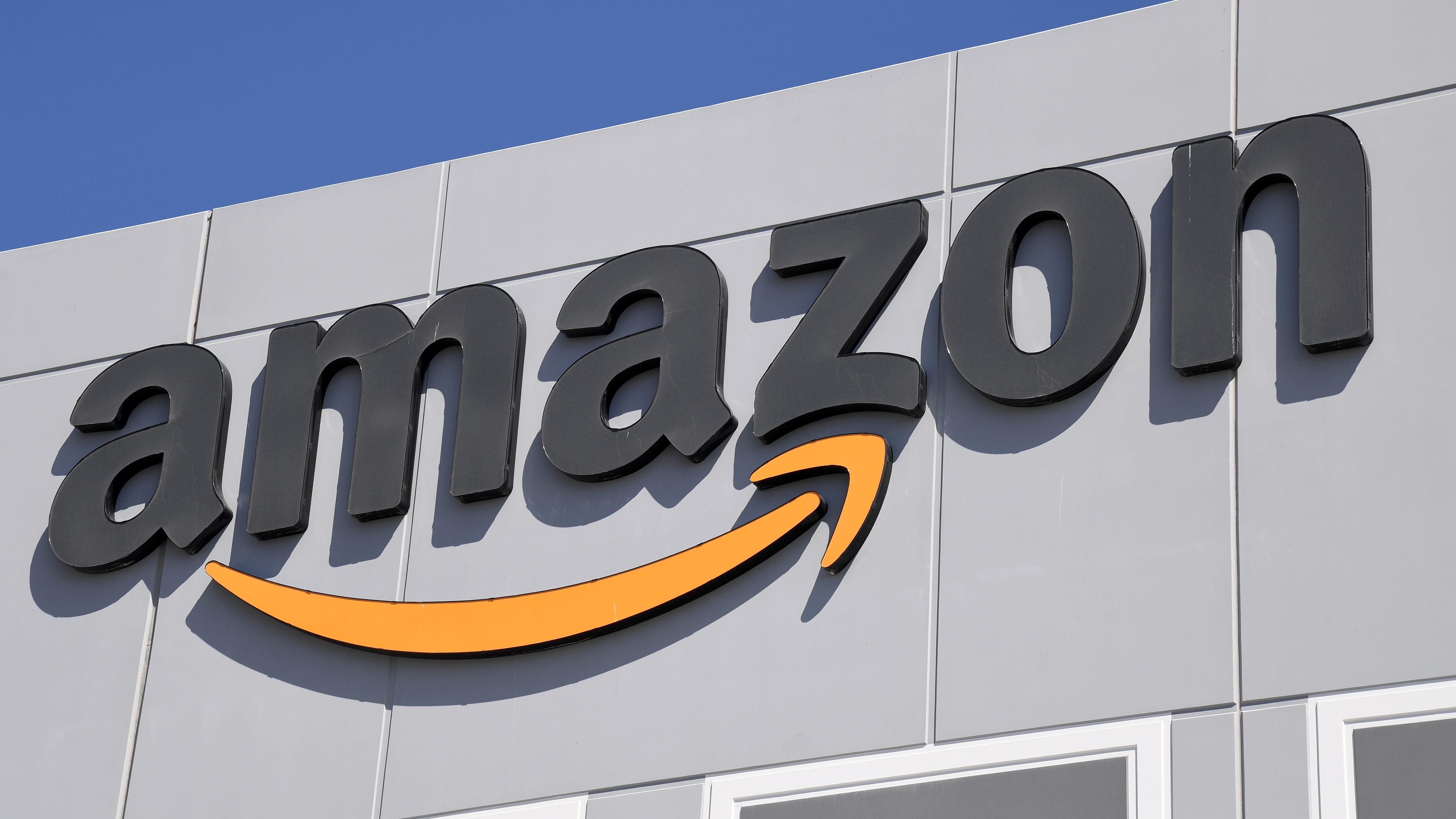 Amazon snatches up Facebook’s satellite Internet team to compete with SpaceX