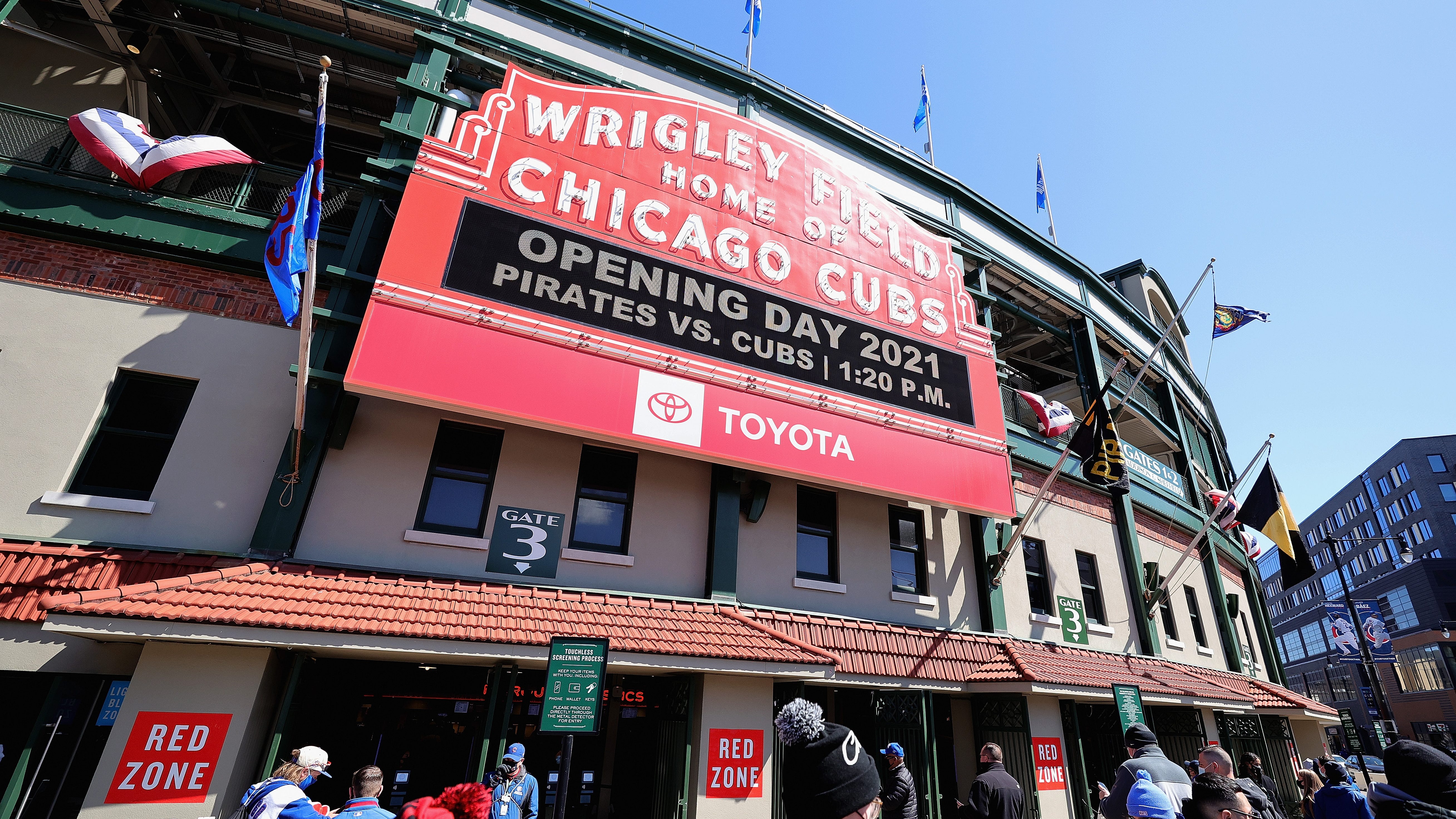Excitement starting to build at Wrigley for this afternoon's Cubs season opener