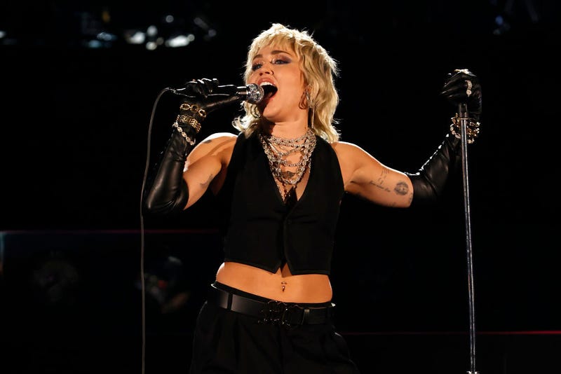 Miley Cyrus, B101 Philly, Philadelphia