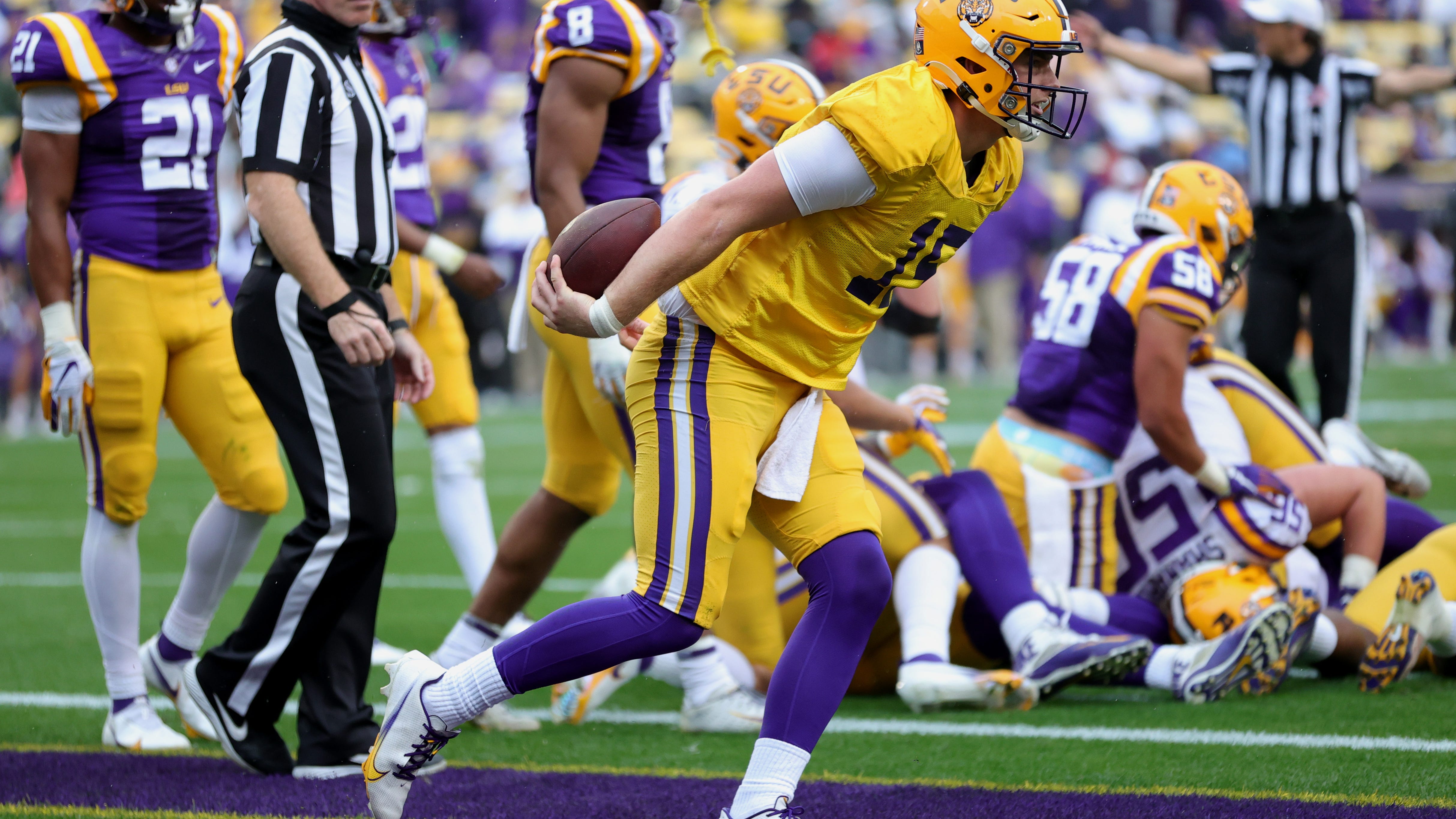 Myles Brennan has been at LSU practice with 'big scar' and 'a lot of pain,' Orgeron says