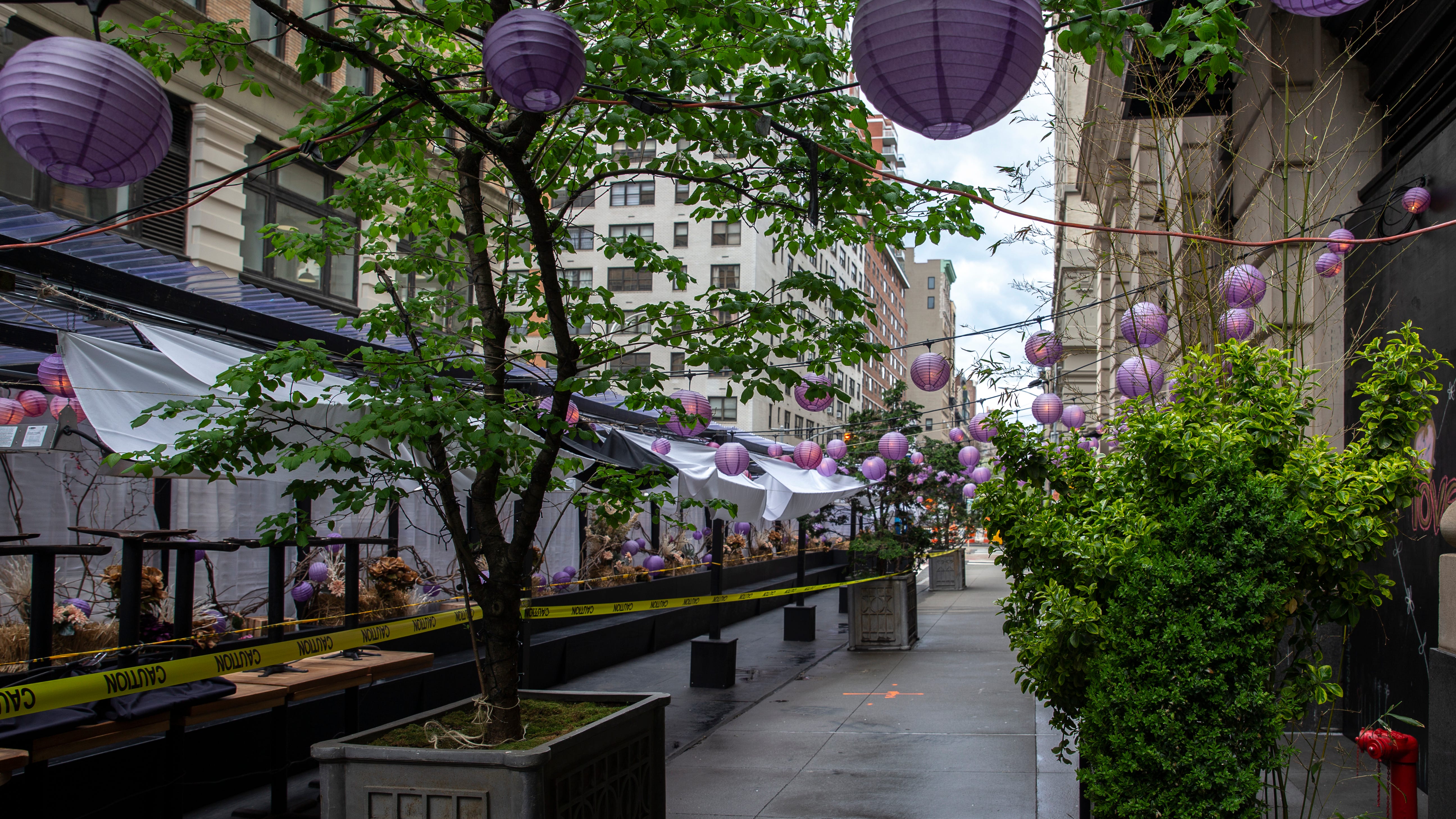 Lightfoot proposes making expanded outdoor dining permanent