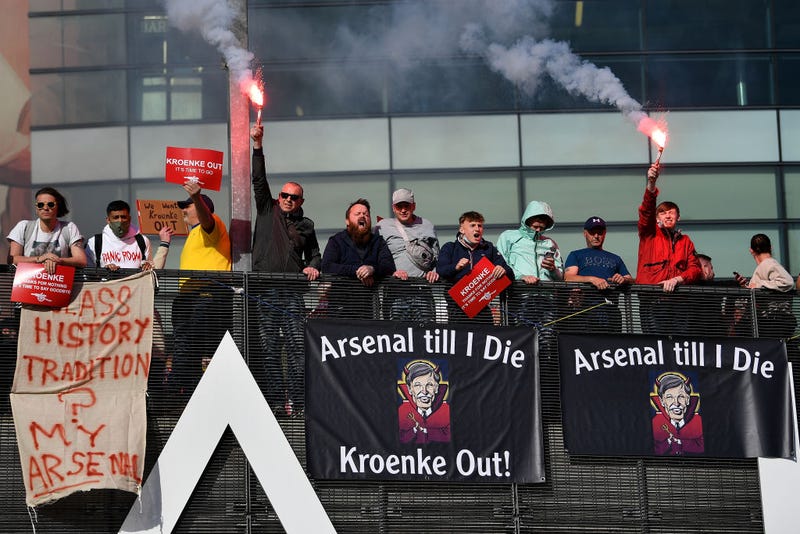 Arsenal fans protest against the European Super League and Owner Stan Kroenke outside the stadium prior to the Premier League match between Arsenal and Everton at Emirates Stadium on April 23, 2021 in London, England.