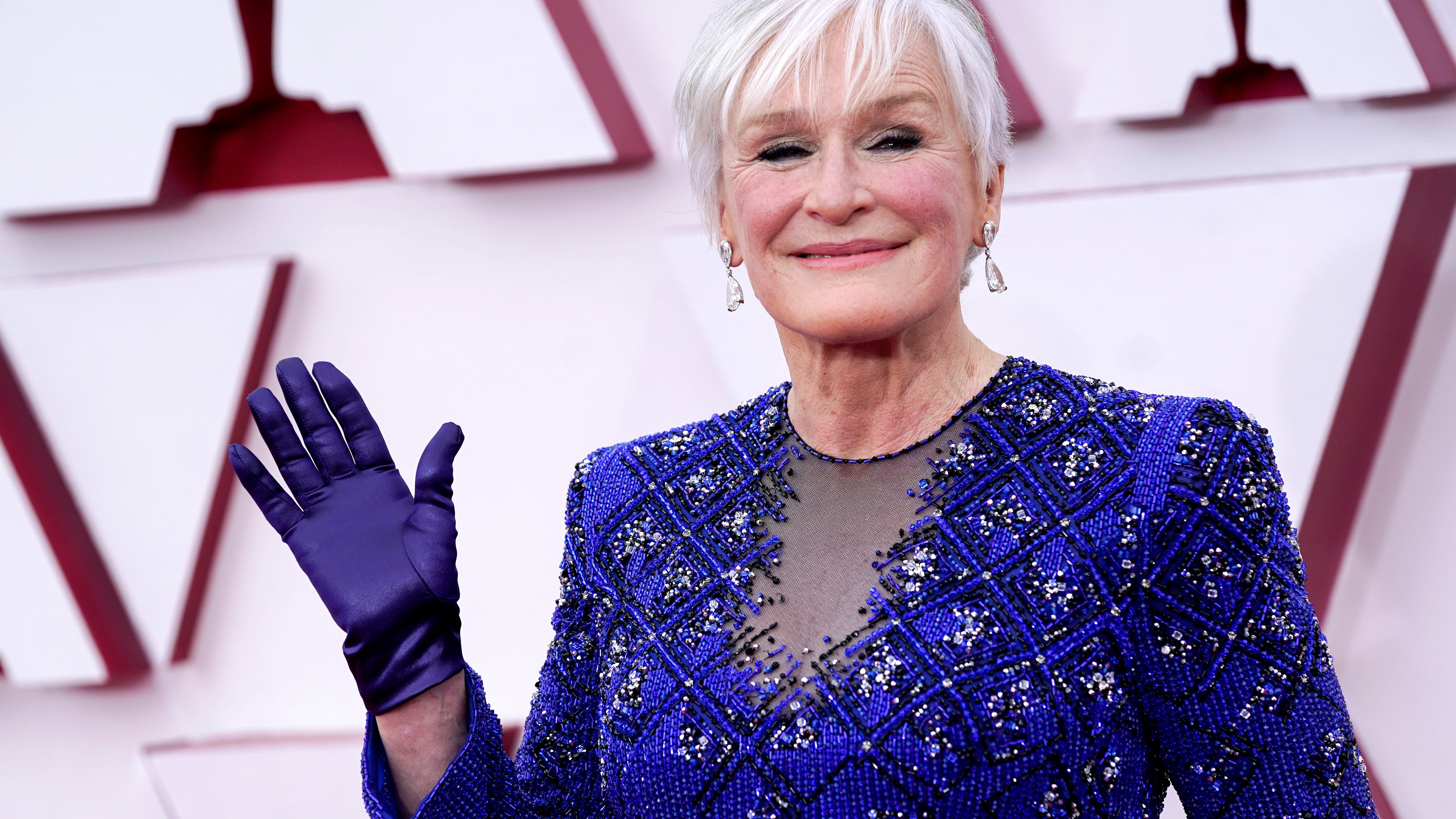 Glenn Close doing 'Da Butt' at the Oscars has a permanent place in our brain