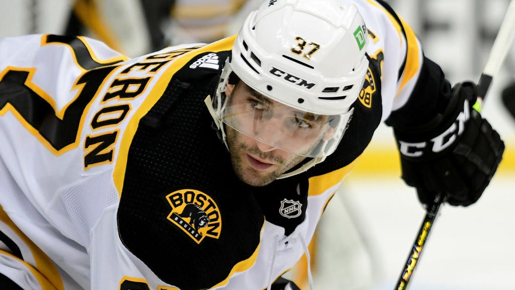 Patrice Bergeron named Selke finalist for 10th straight year