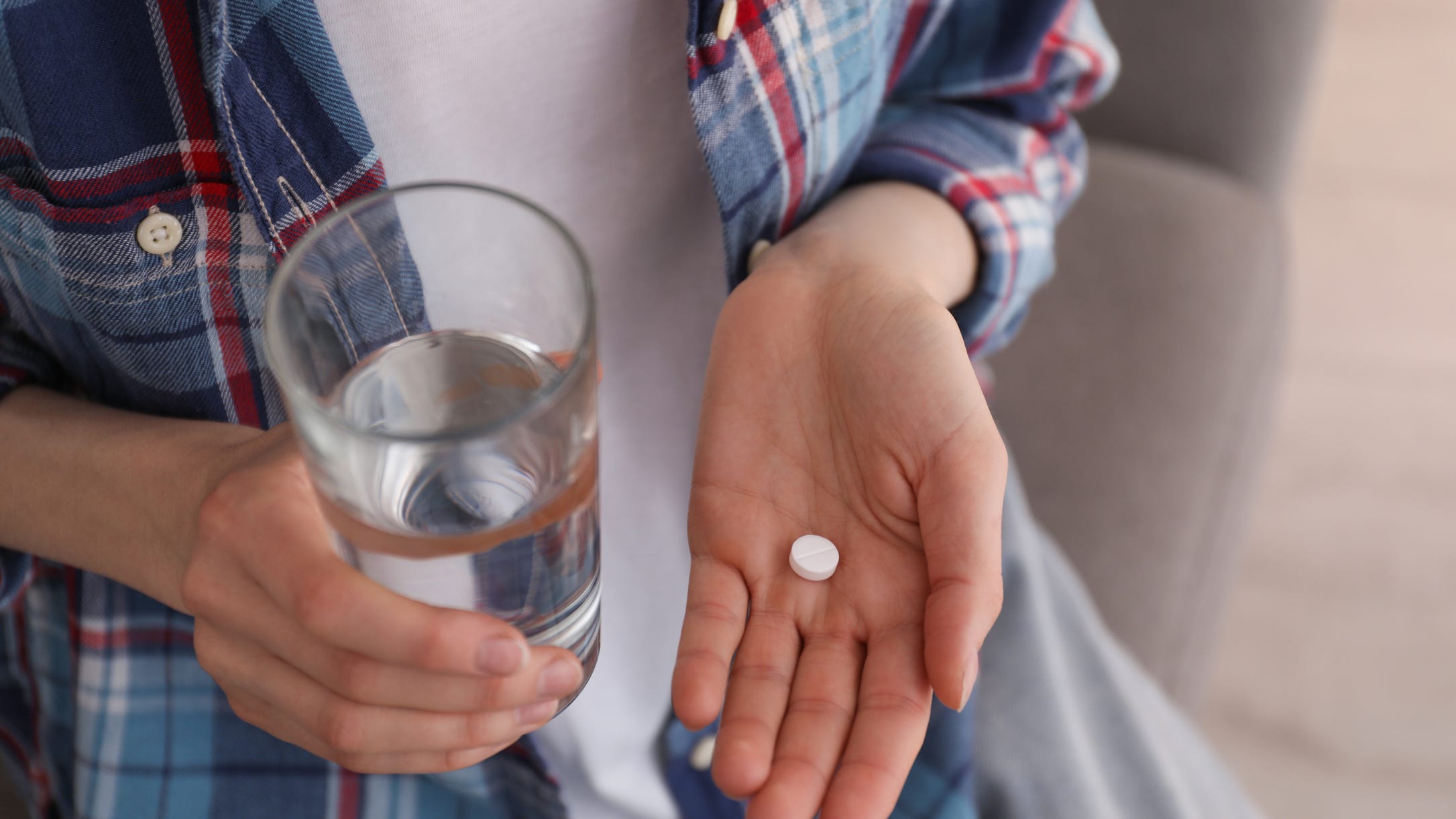 Gov. Whitmer urging feds to reduce barriers to abortion pill