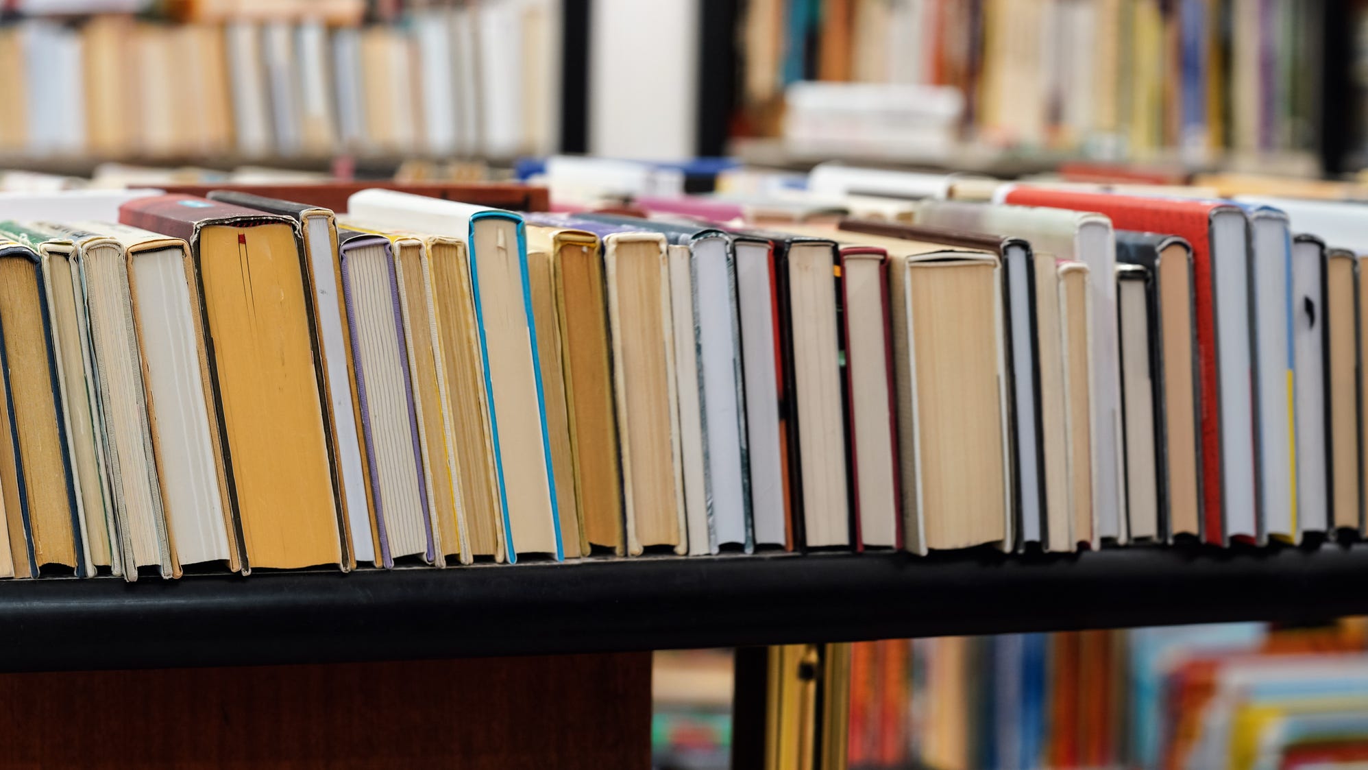 Texas Republicans ask superintendents to stop working with book vendors who provide "obscene material"