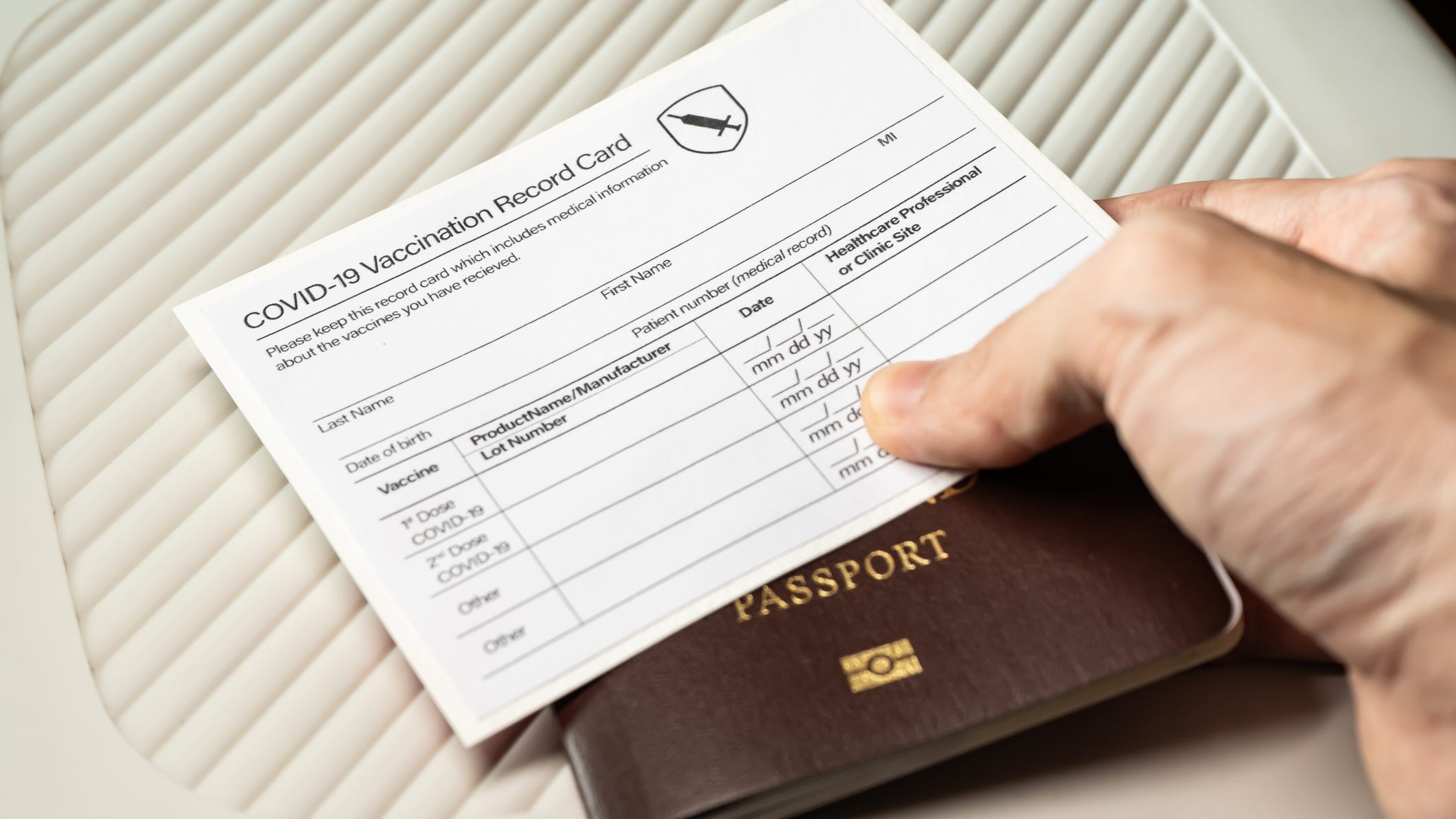 Man surprised when his Amazon order arrived with a fake vaccine card