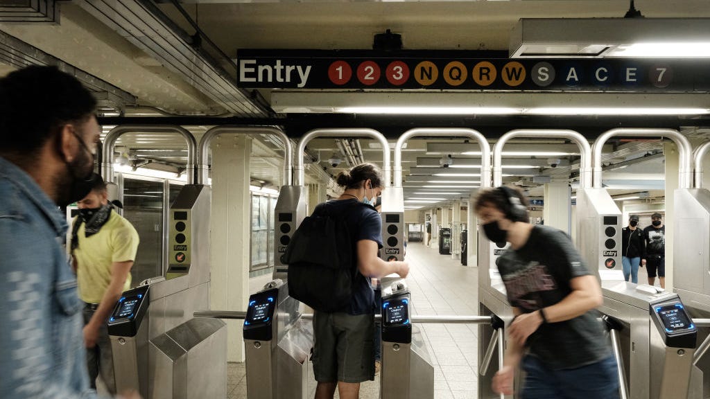 A guide to New York's new rules on masks and distancing