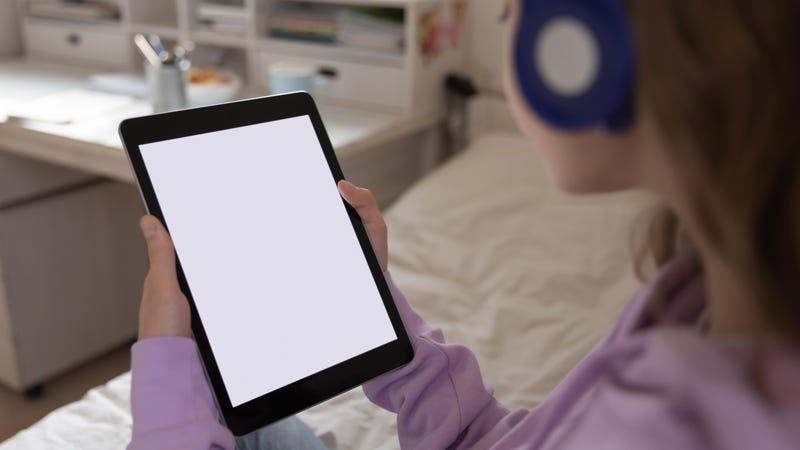Child with tablet