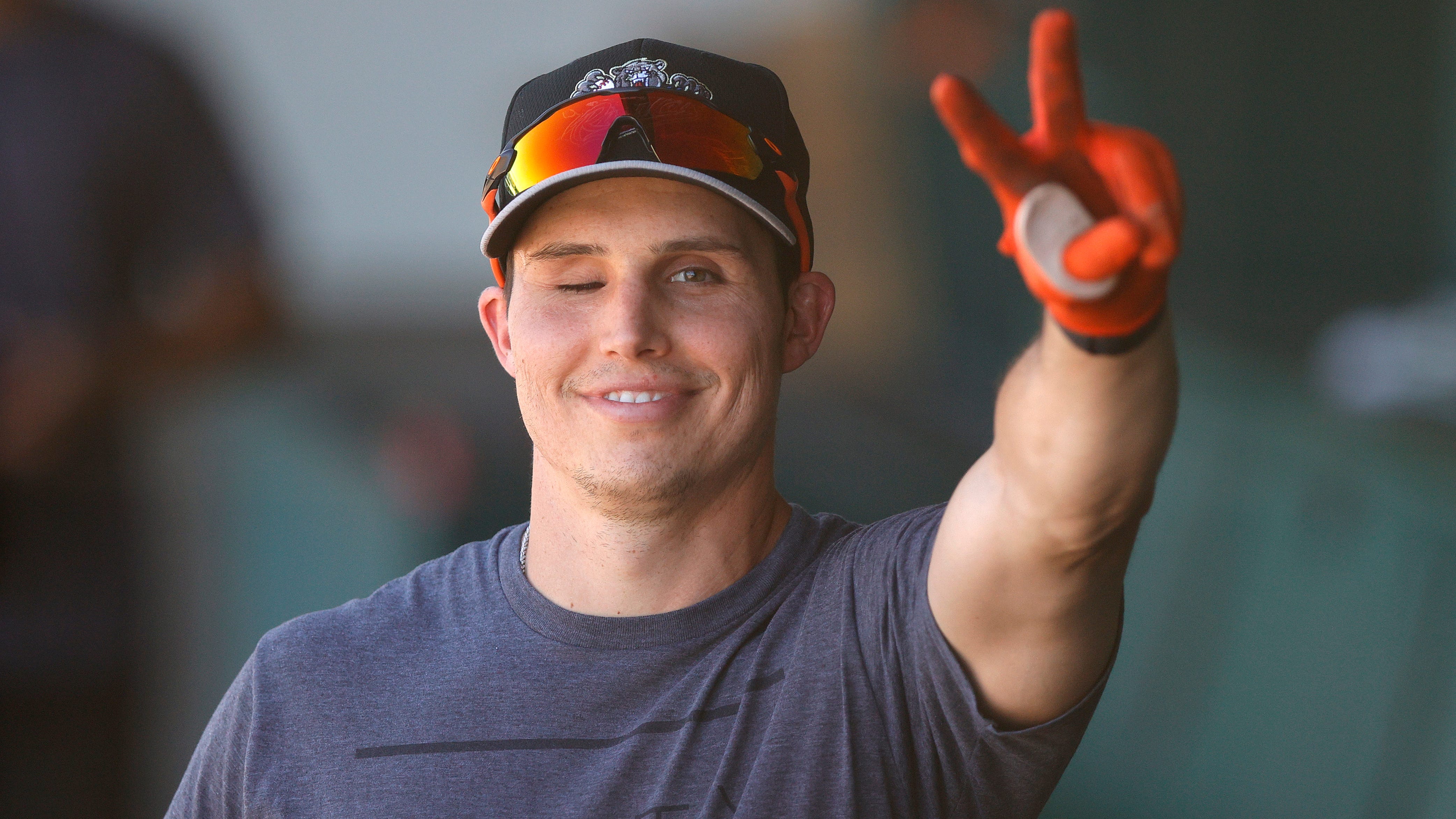 Giants' Drew Robinson uses second chance at life to inspire mental health awareness