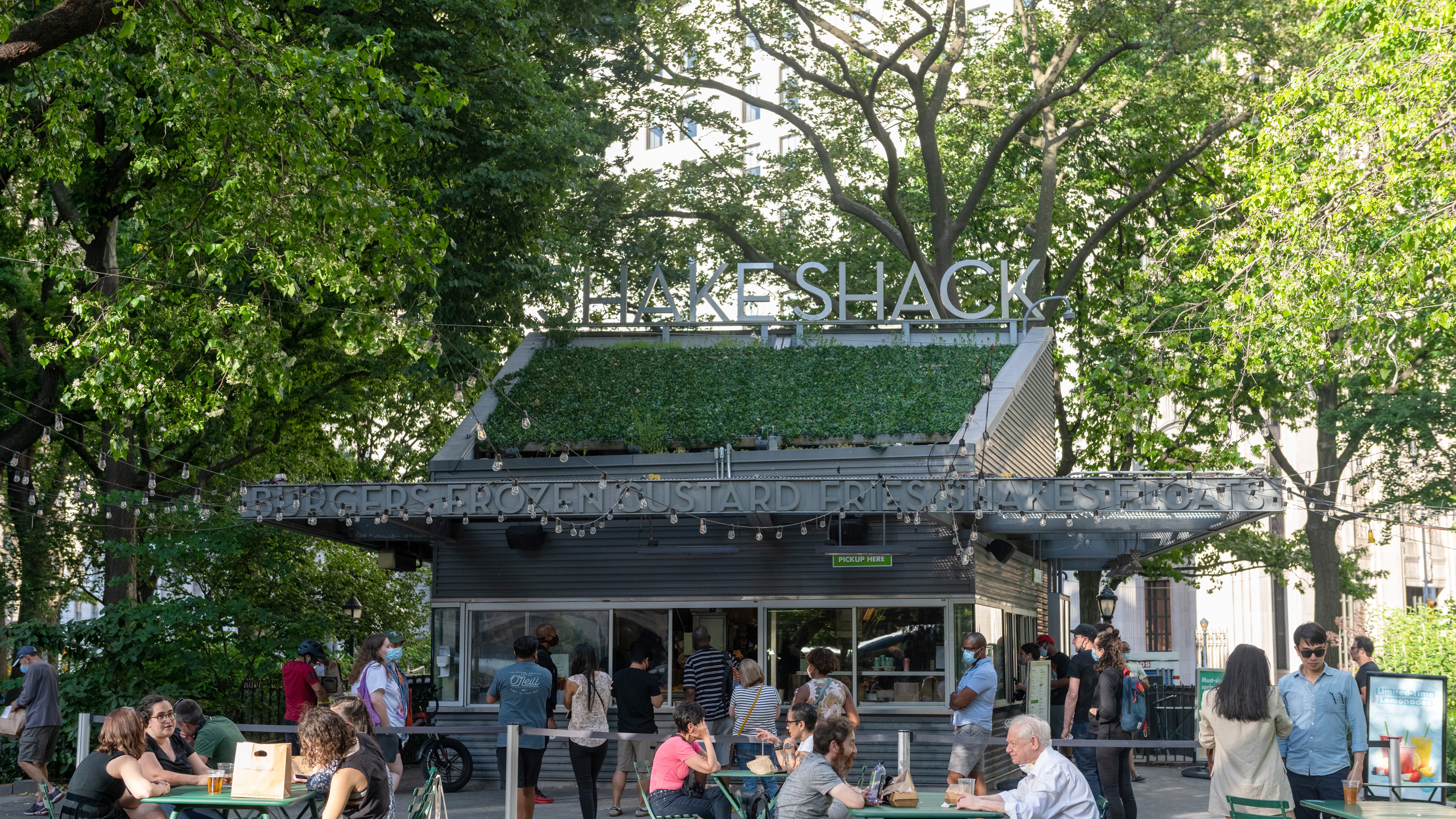 Shake Shack teams up with LES pizza spot for NYC's ultimate culinary collab