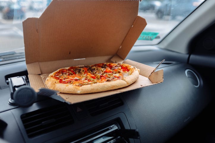 Pizza travel