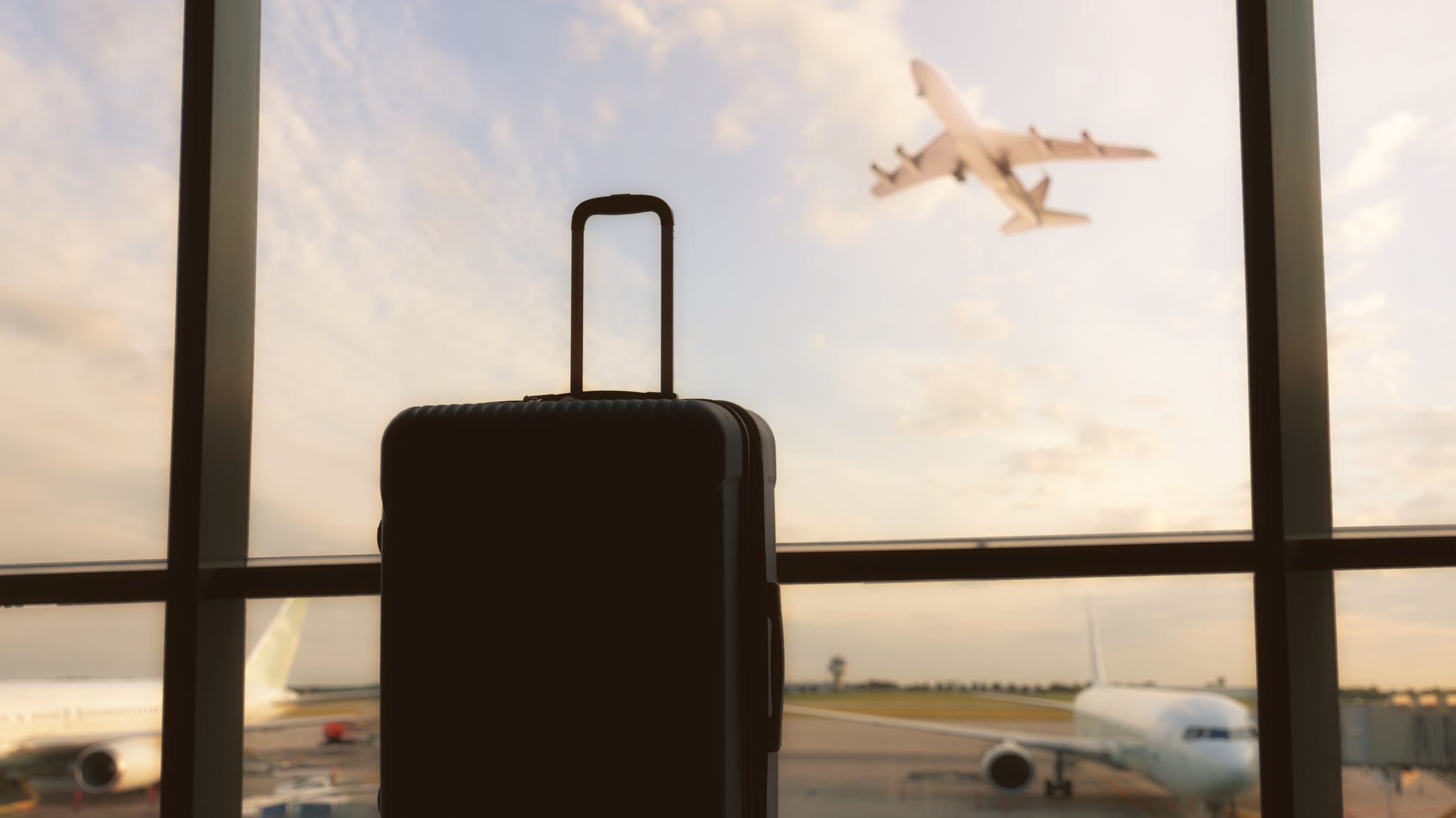 How to find good travel deals during the holiday season