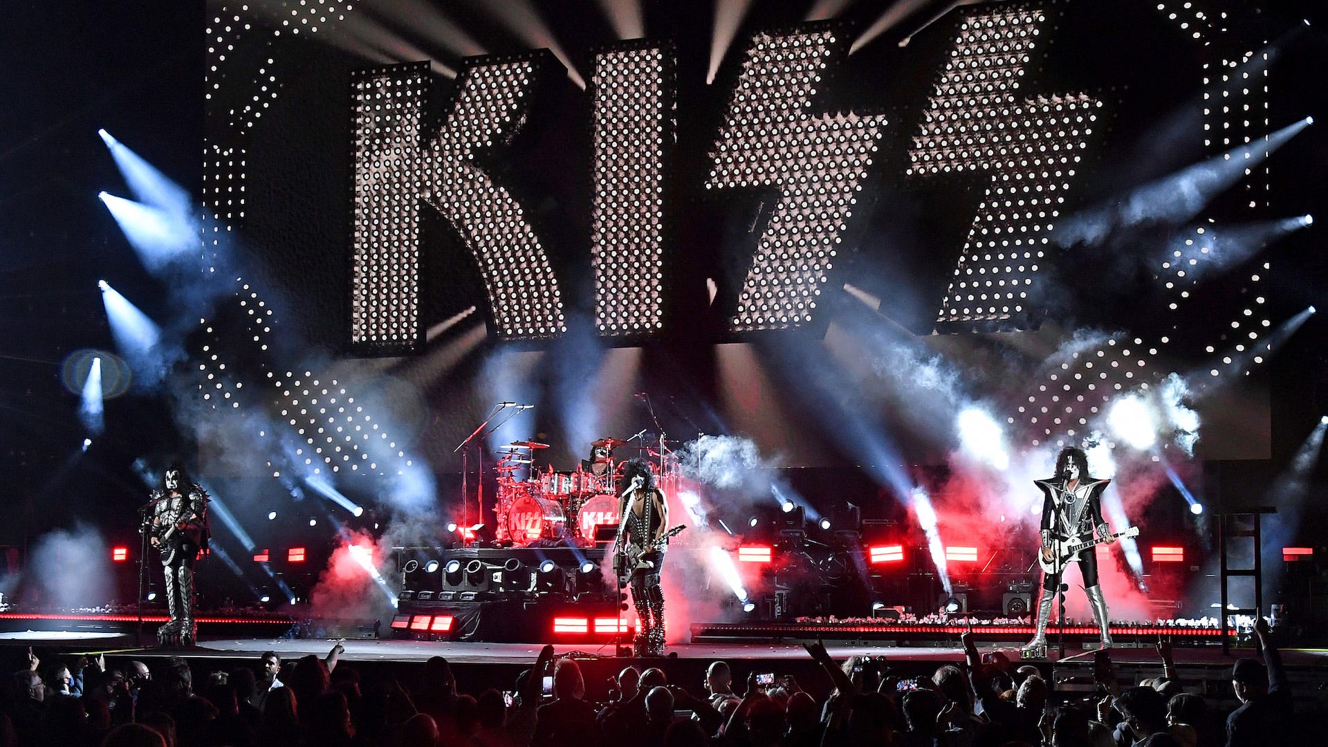KISS tour crew member dies from COVID after Paul Stanley and Gene Simmons both tested positive
