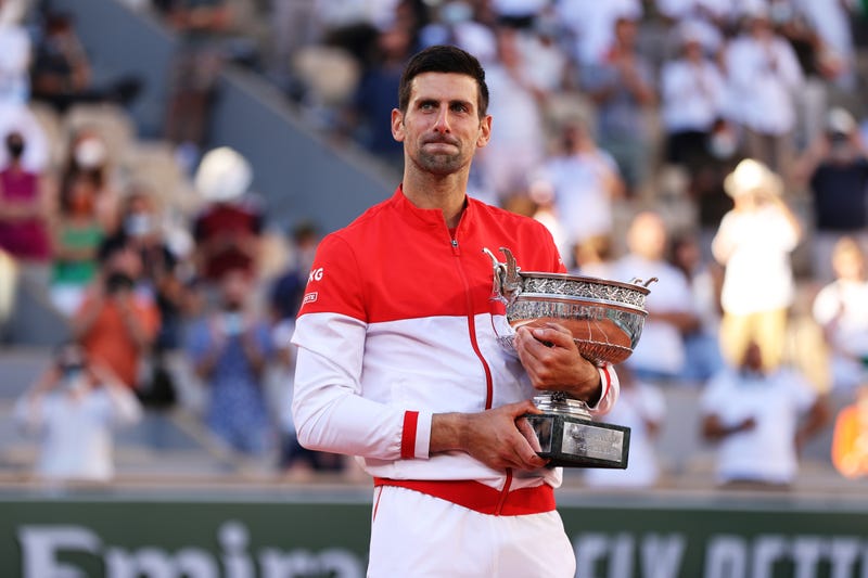 Novak Djokovic wins the 2021 French Open.