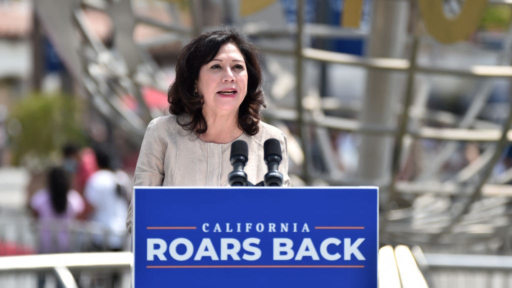 L.A. County supervisors approve plan to 'eradicate' sheriff's deputy gangs