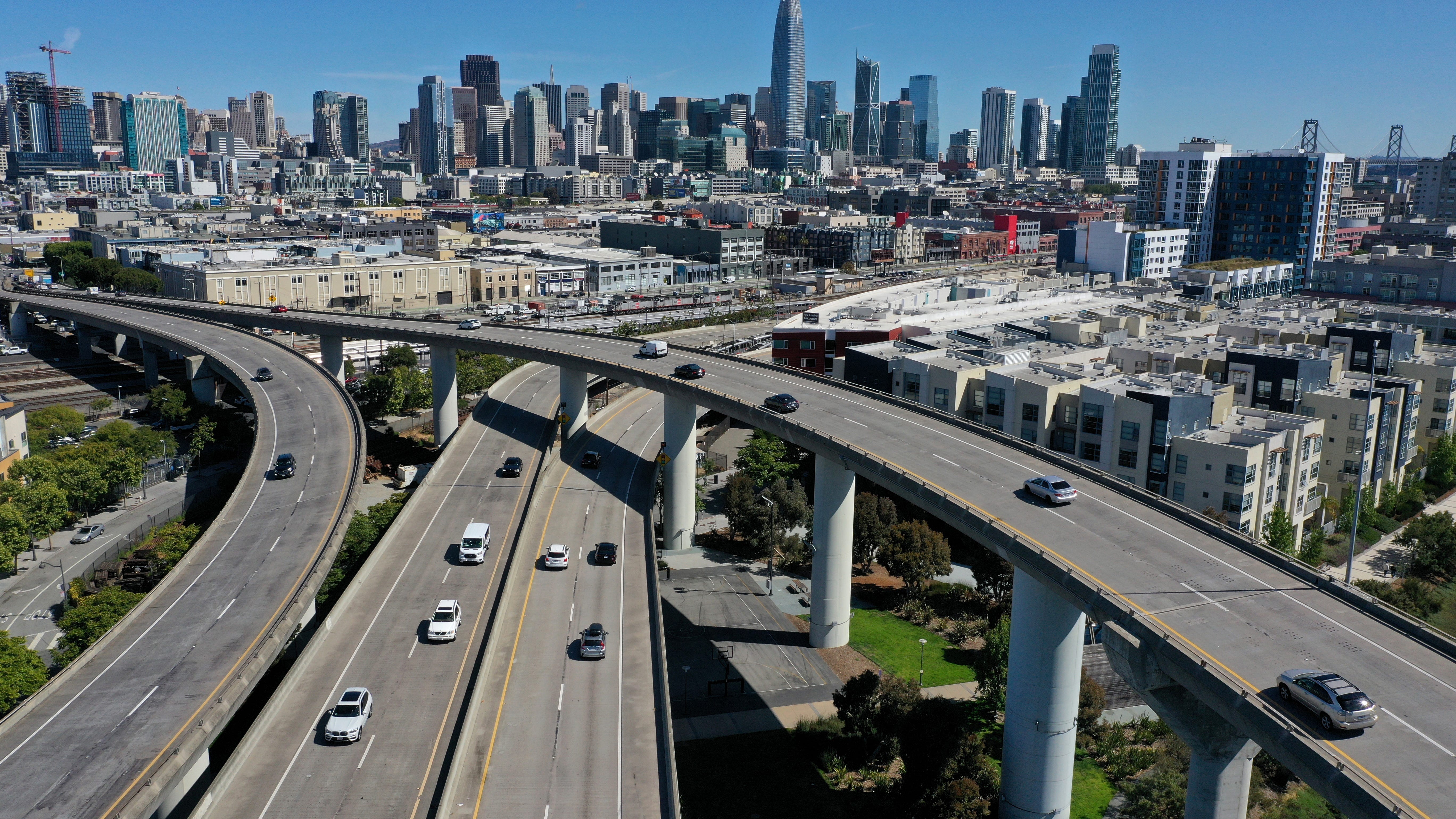 One injured in shooting on Interstate 280 in San Francisco, CHP investigating