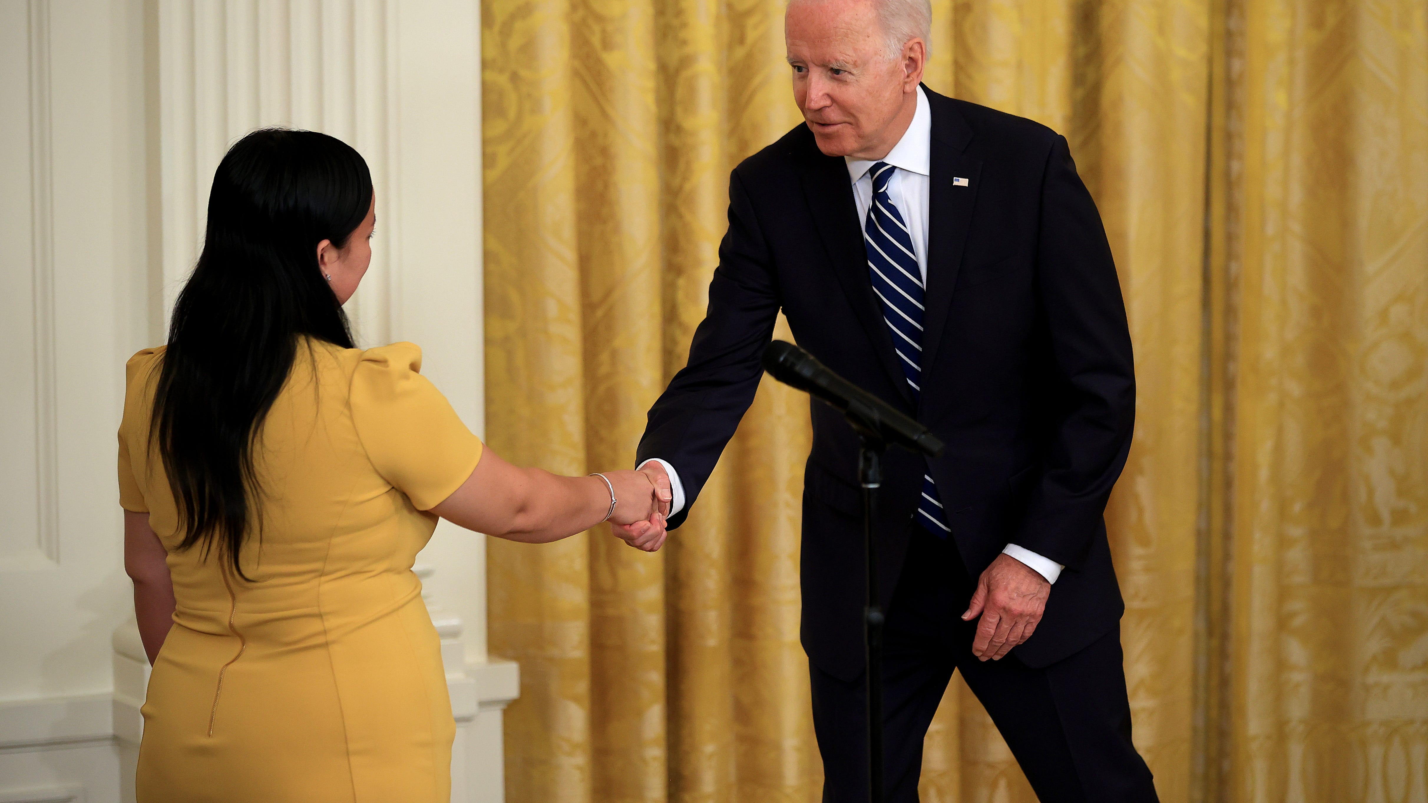 Biden administration announces plan to help deported veterans return to U.S.