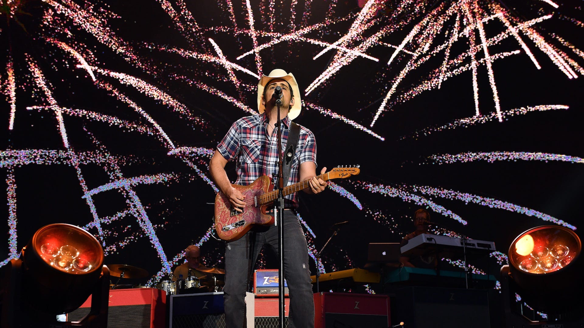 20 patriotic Country songs perfect for your July 4th playlist