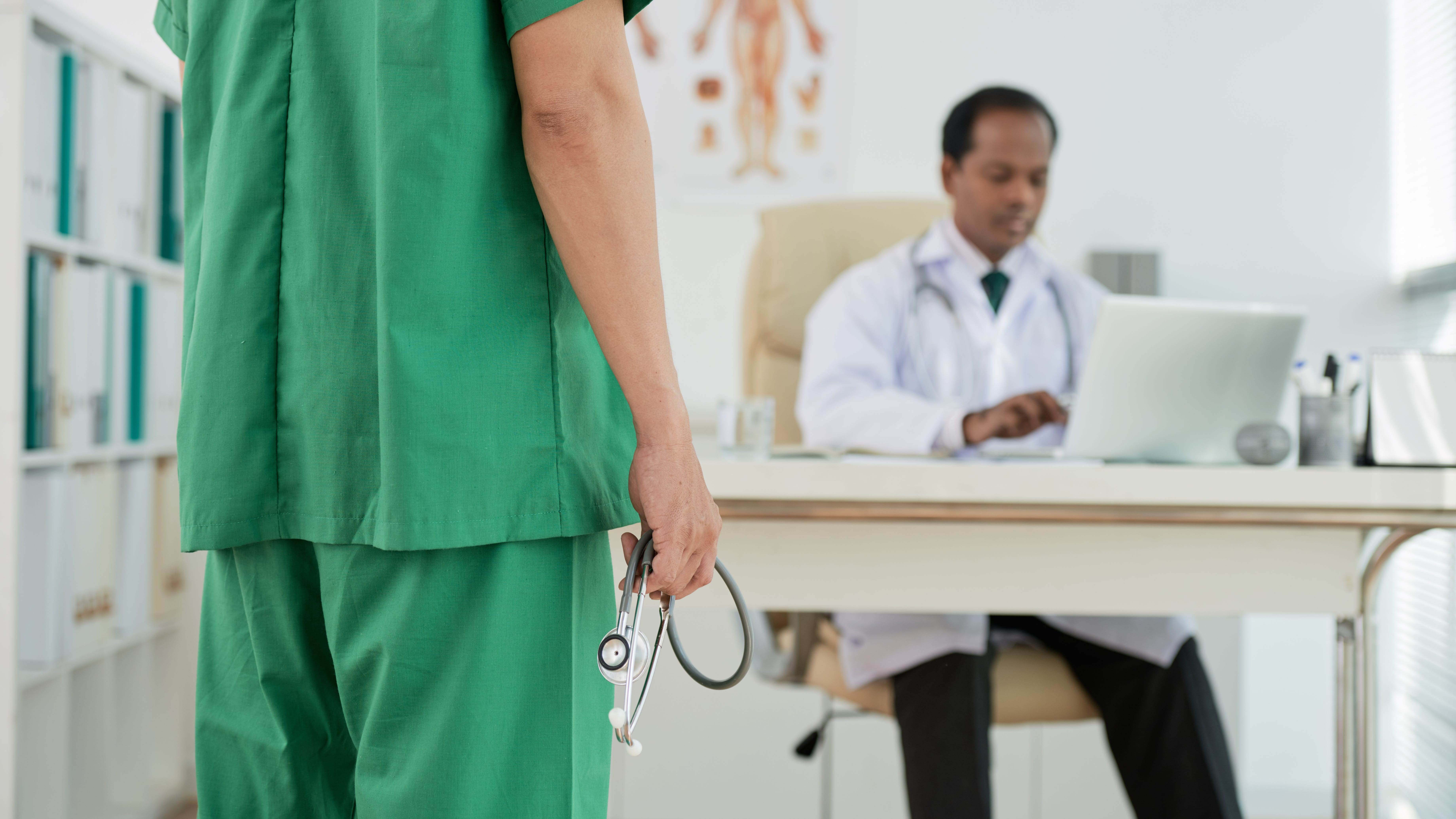 New York hospital stops delivering babies after staffers quit over vaccine mandate
