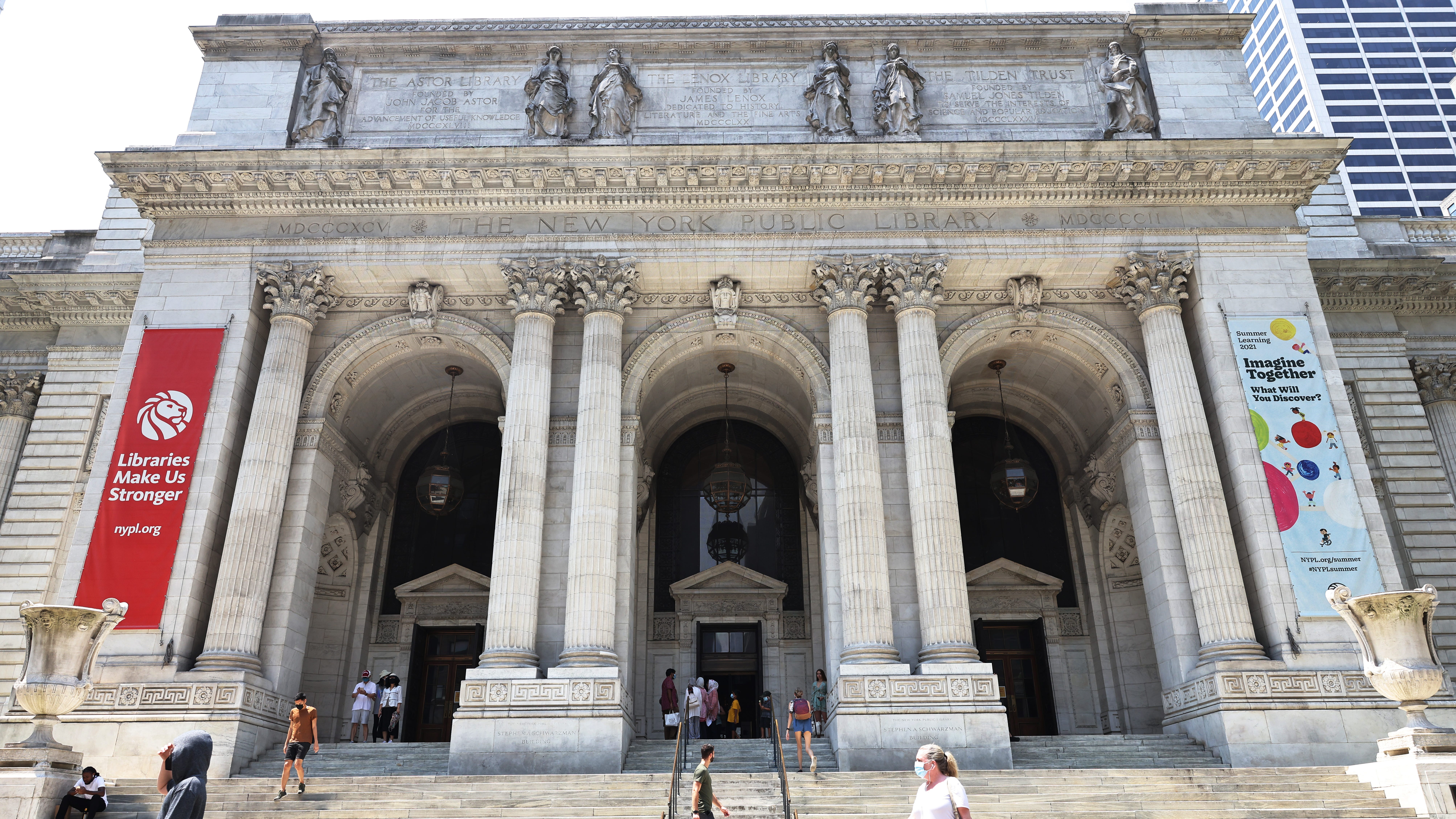 NYC public libraries eliminate overdue book fees in 'new chapter' for city