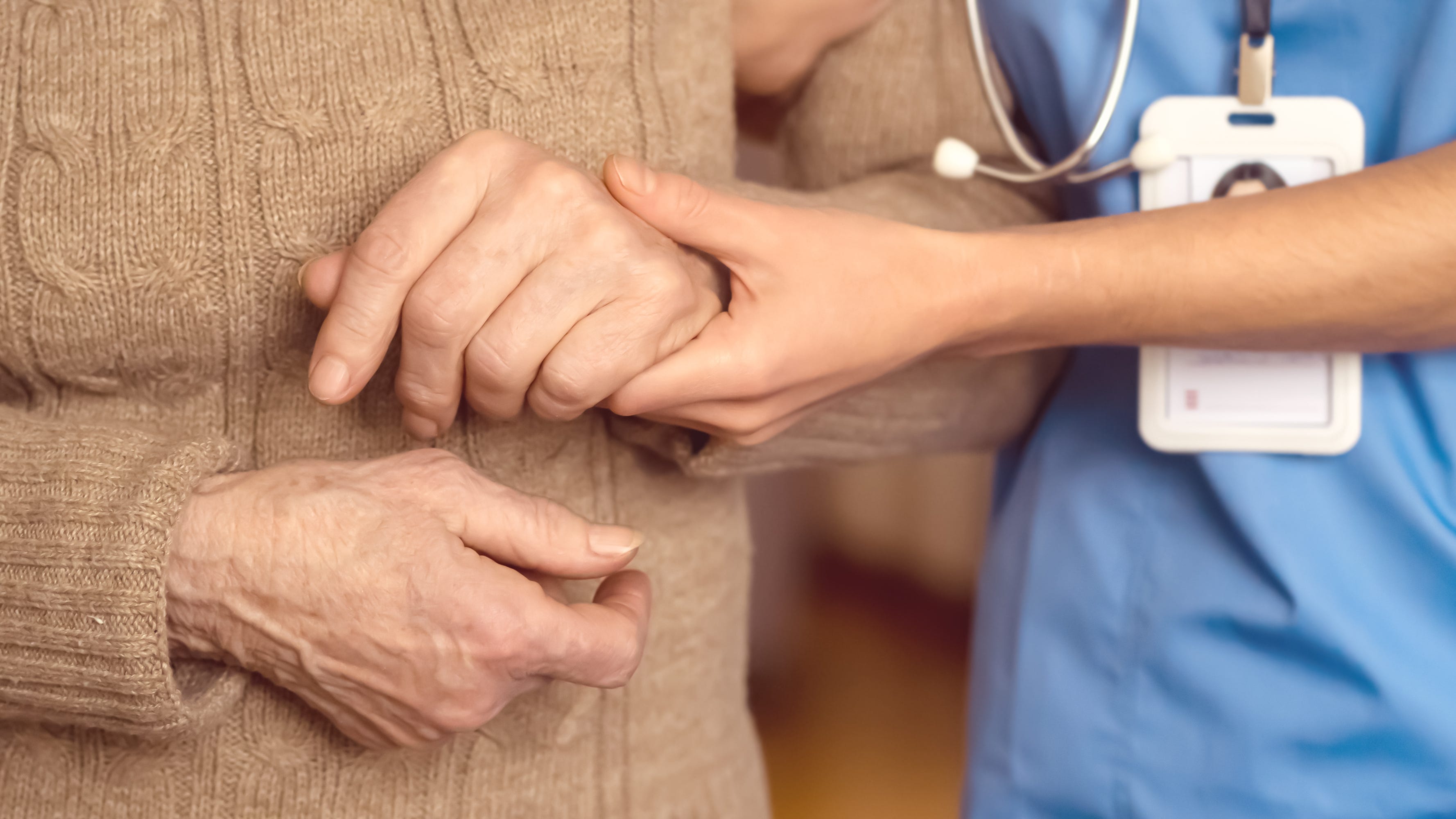 Alzheimer's researchers link dementia to poverty