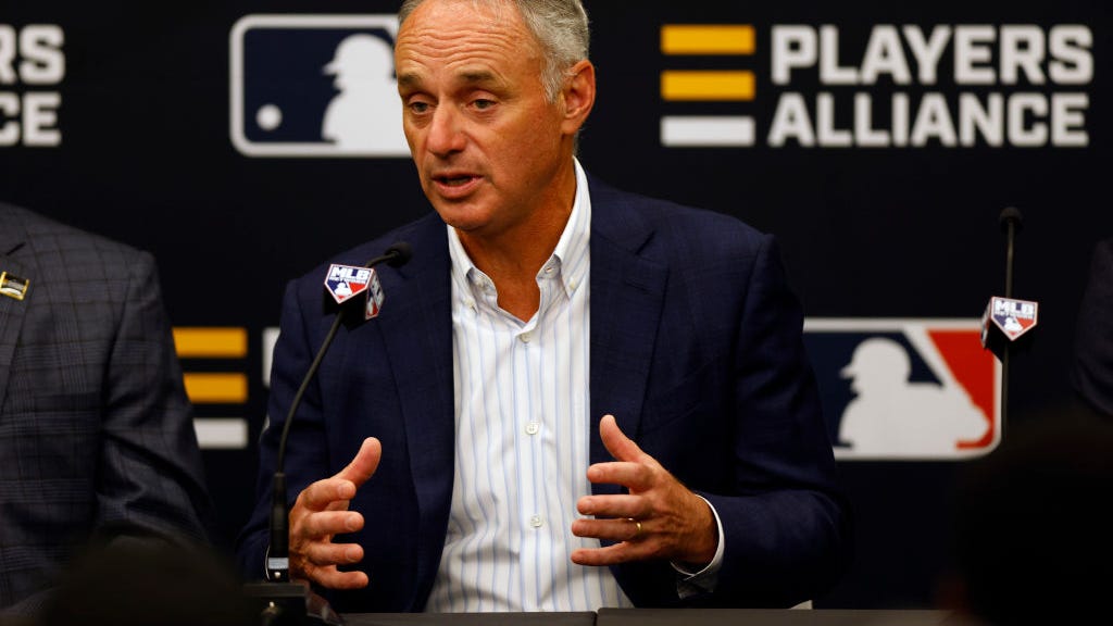 MLB Commissioner Manfred: 'Not sure we see a path' to build new stadium in Oakland