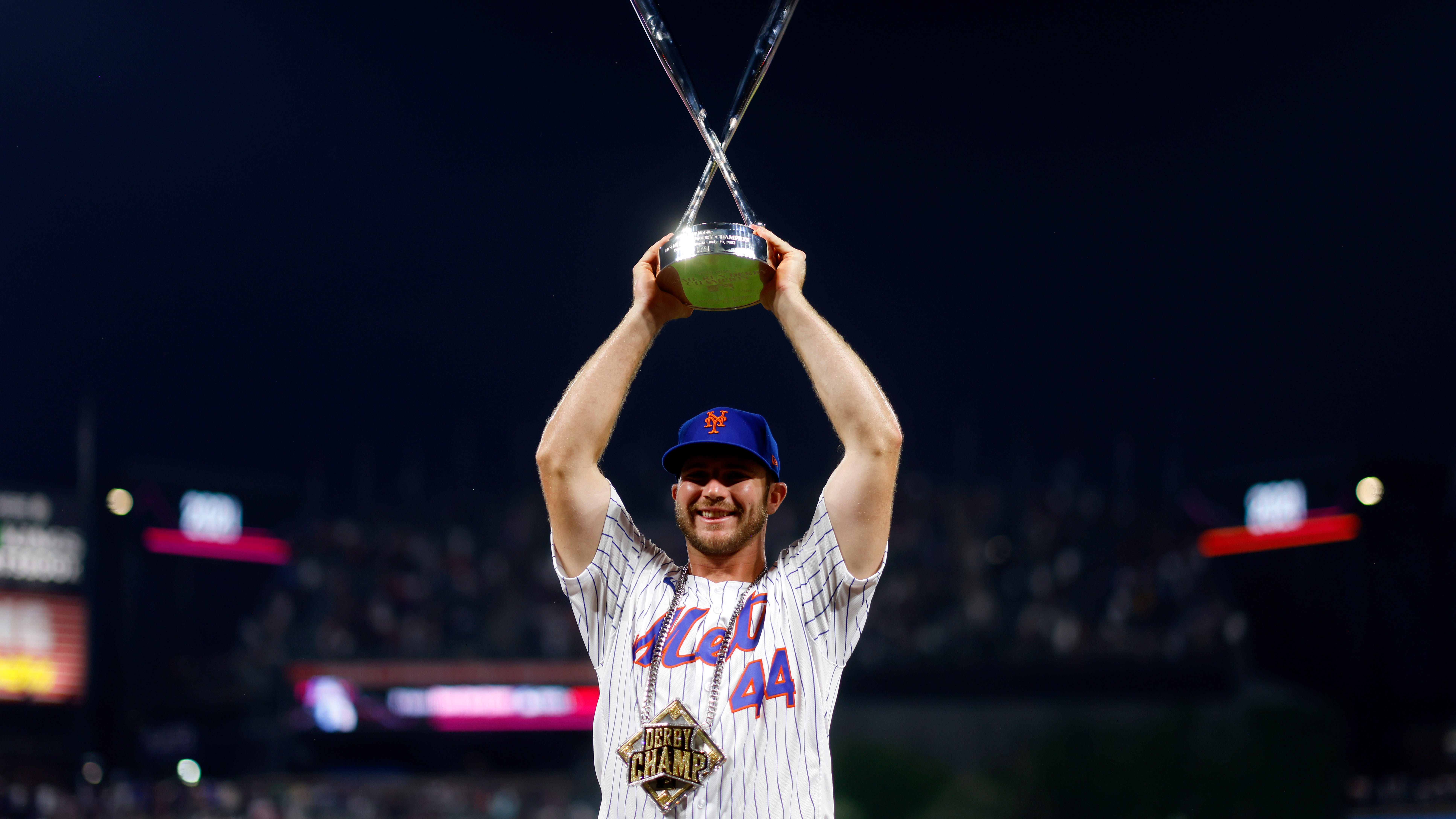 Pete Alonso’s $1-million Home Run Derby prize was more than his entire 2021 salary