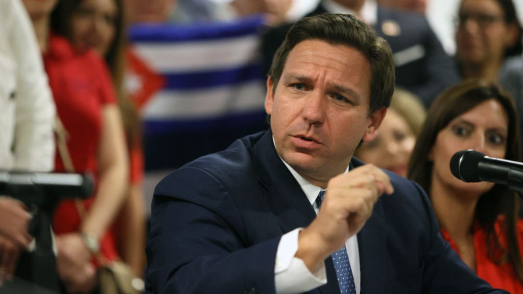 DeSantis claims vaxxing against COVID hurts fertility… but science would like a word