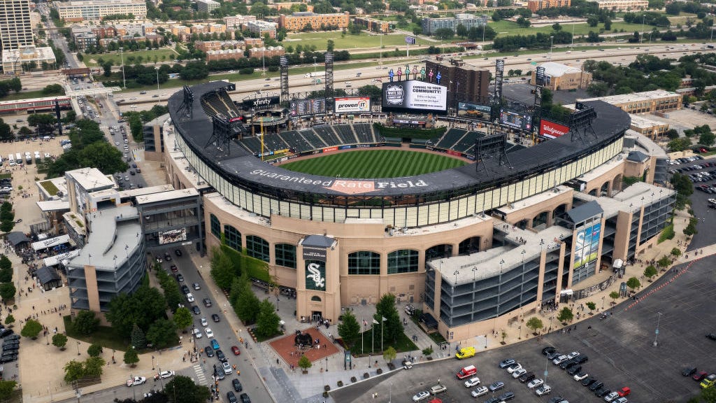 Limited amount of single-game tickets for White Sox postseason go on sale Wednesday