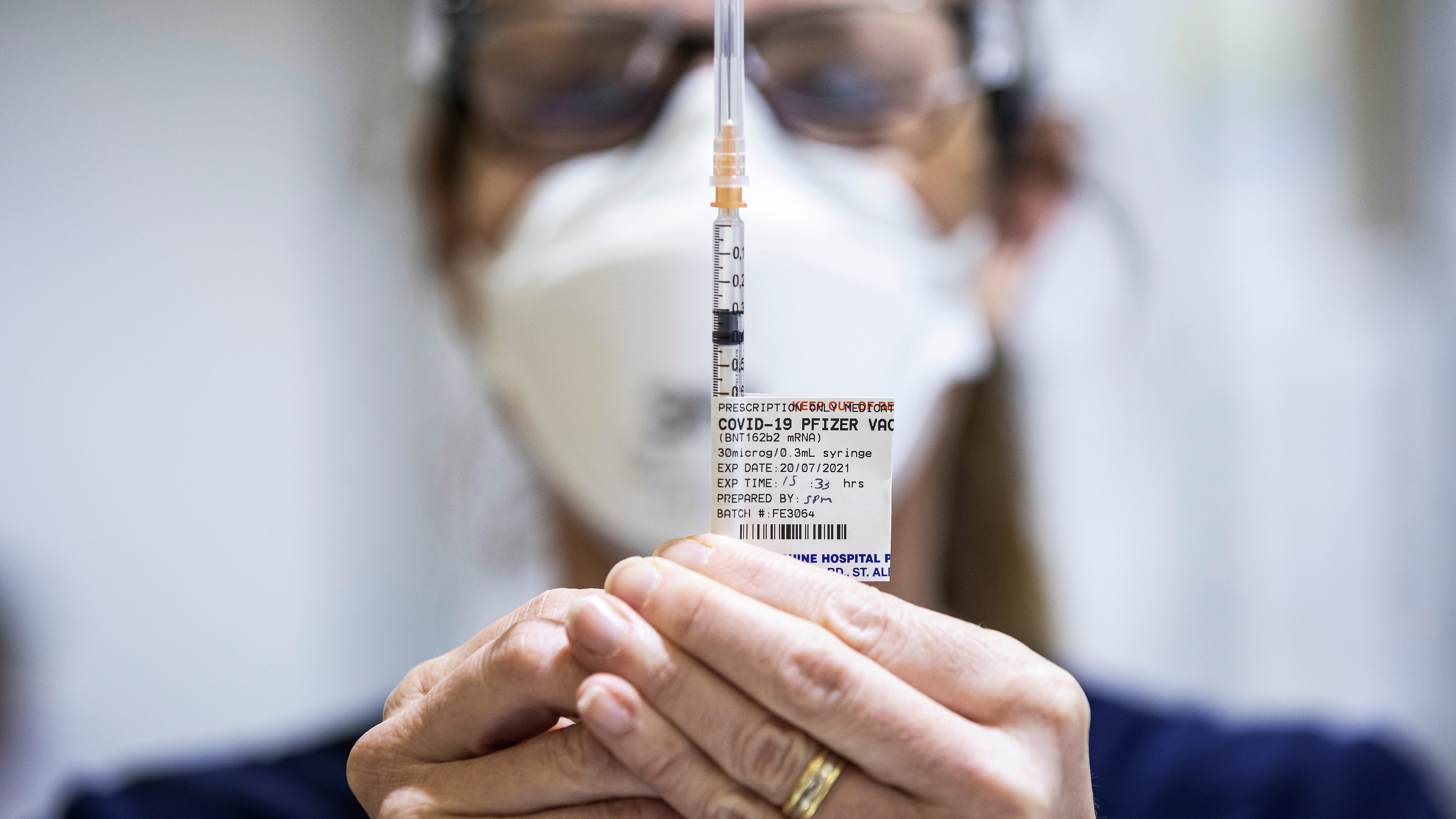 Dr. Osterholm: Vaccines are very effective but a booster could be necessary due to "waning"