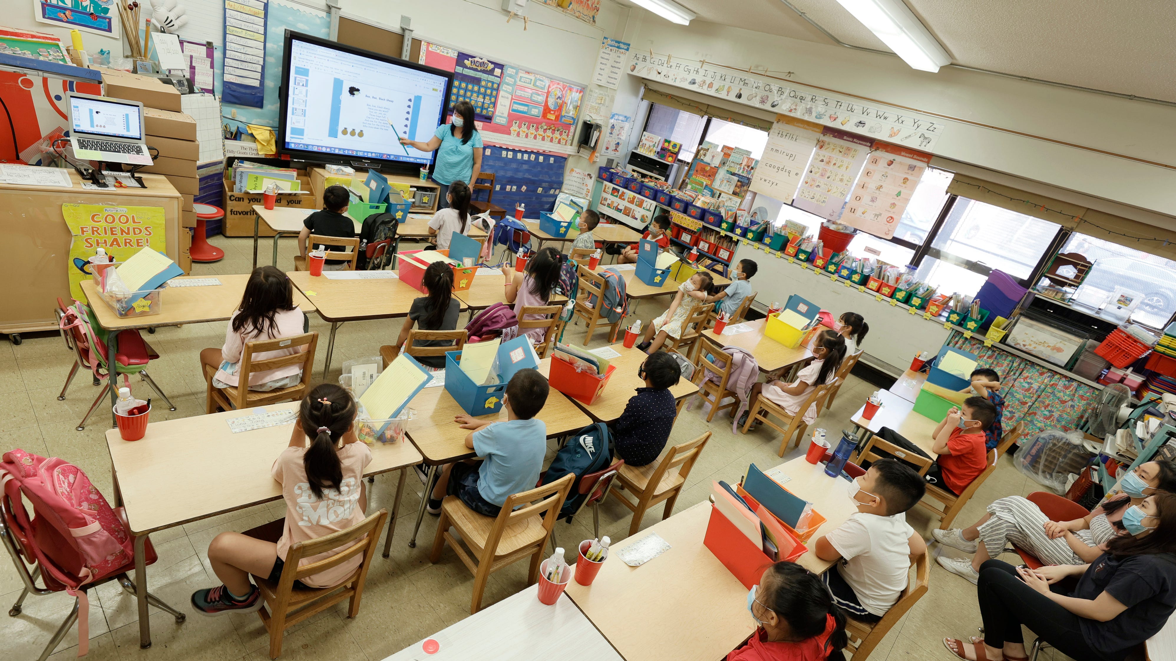 St. Paul schools superintendent: In person learning to stay in place