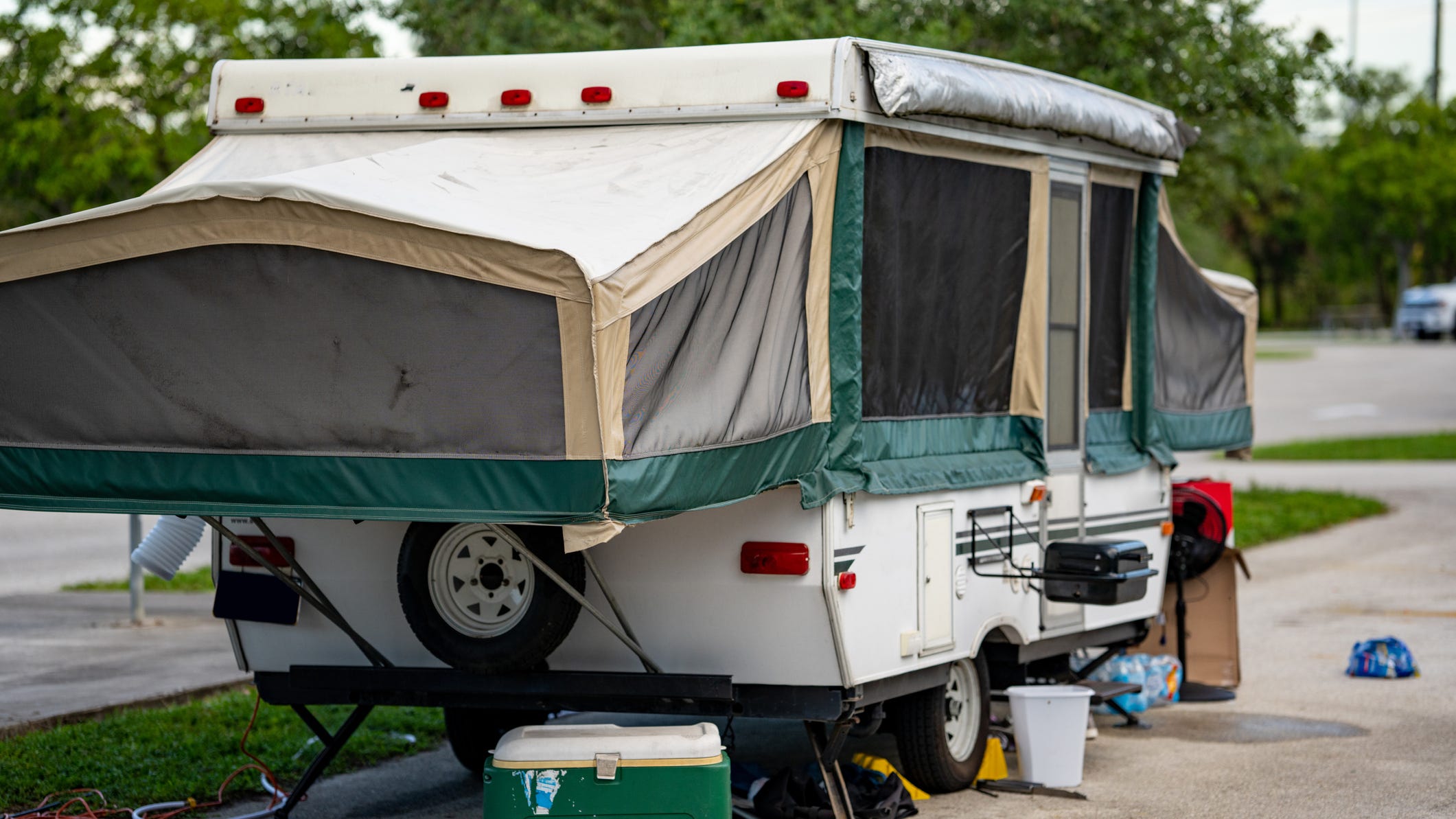 L.A. Council to explore citywide rehousing strategy for RV dwellers