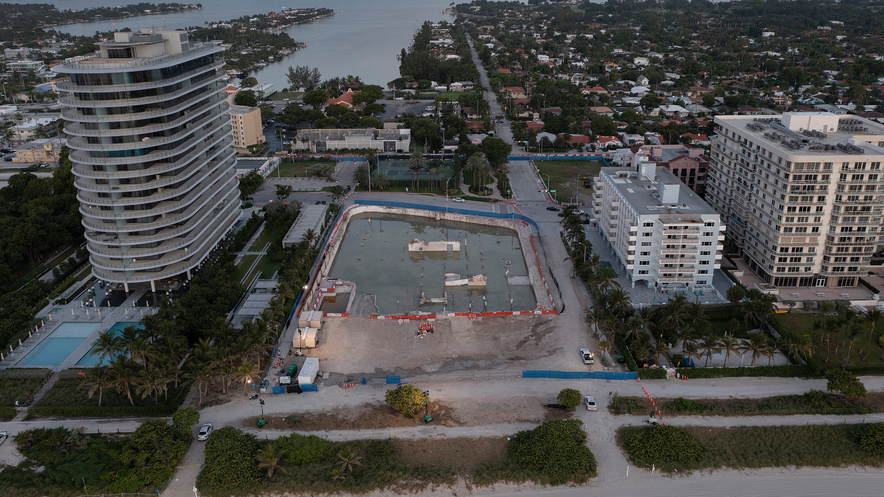 Private bidder offers $120 million to buy site of collapsed Surfside condo
