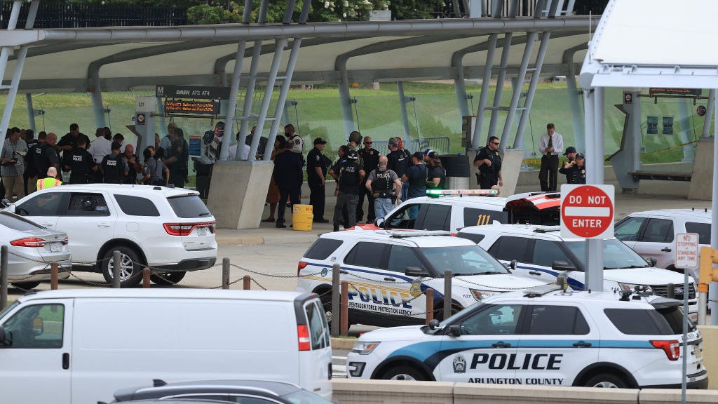 Police officer dies following attack outside the Pentagon building
