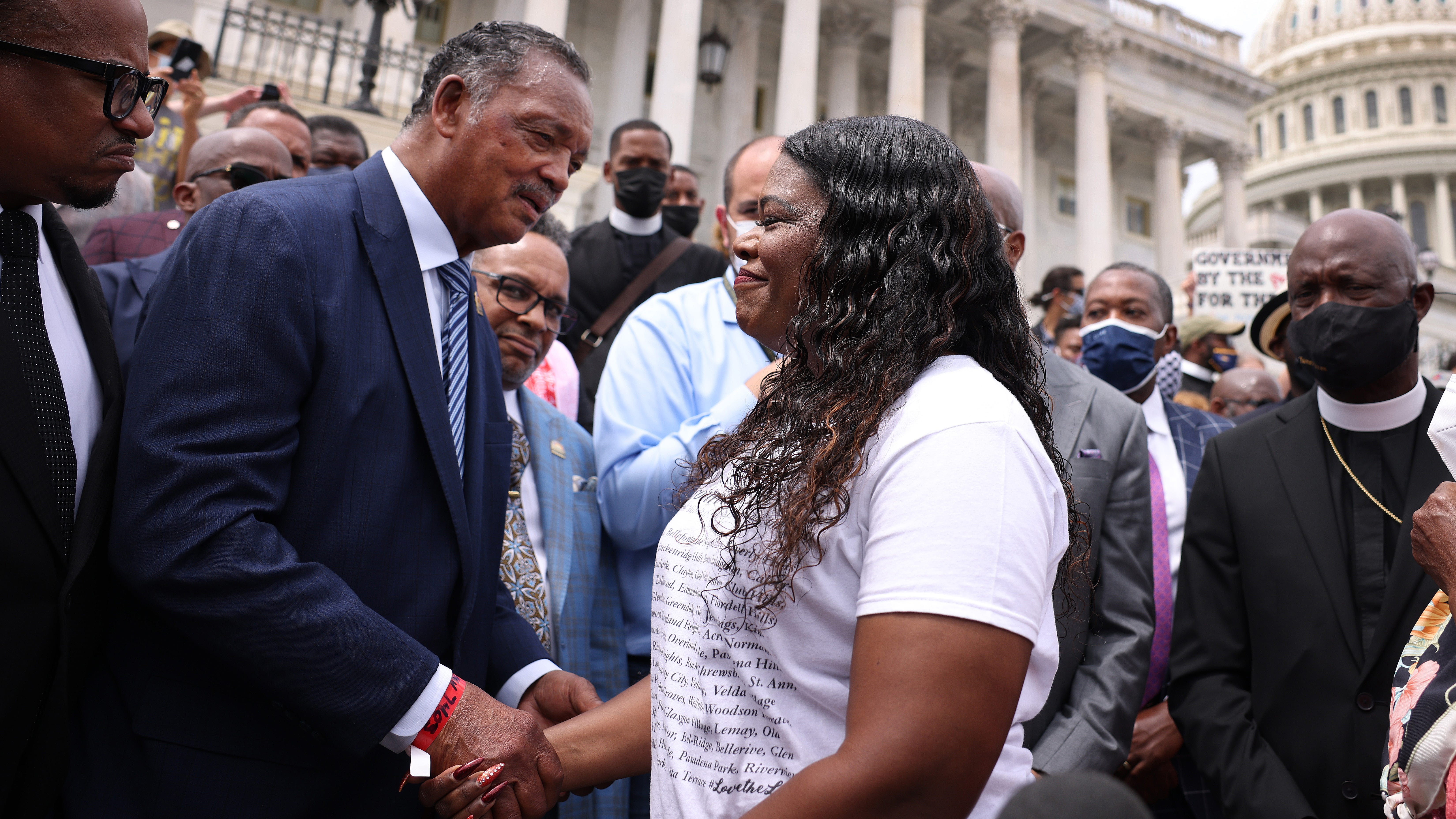 Rev. Jesse Jackson hospitalized in Washington, D.C., after falling at Howard University