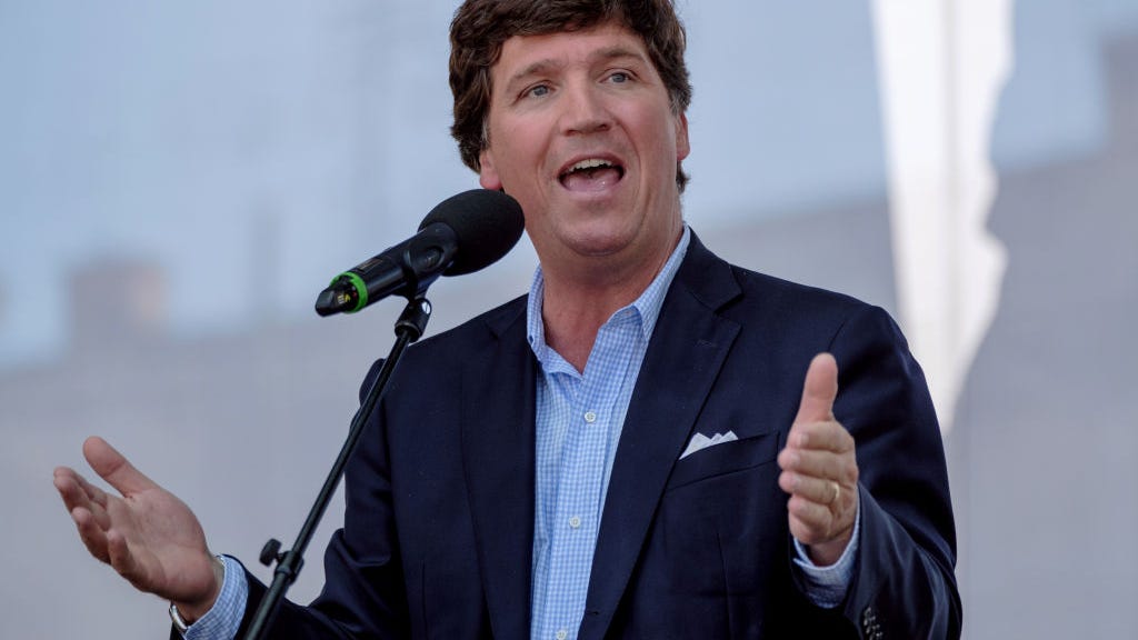 Tucker Carlson reveals he's unvaccinated