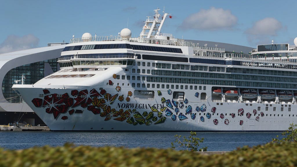 COVID protocols are working on cruise ships: expert