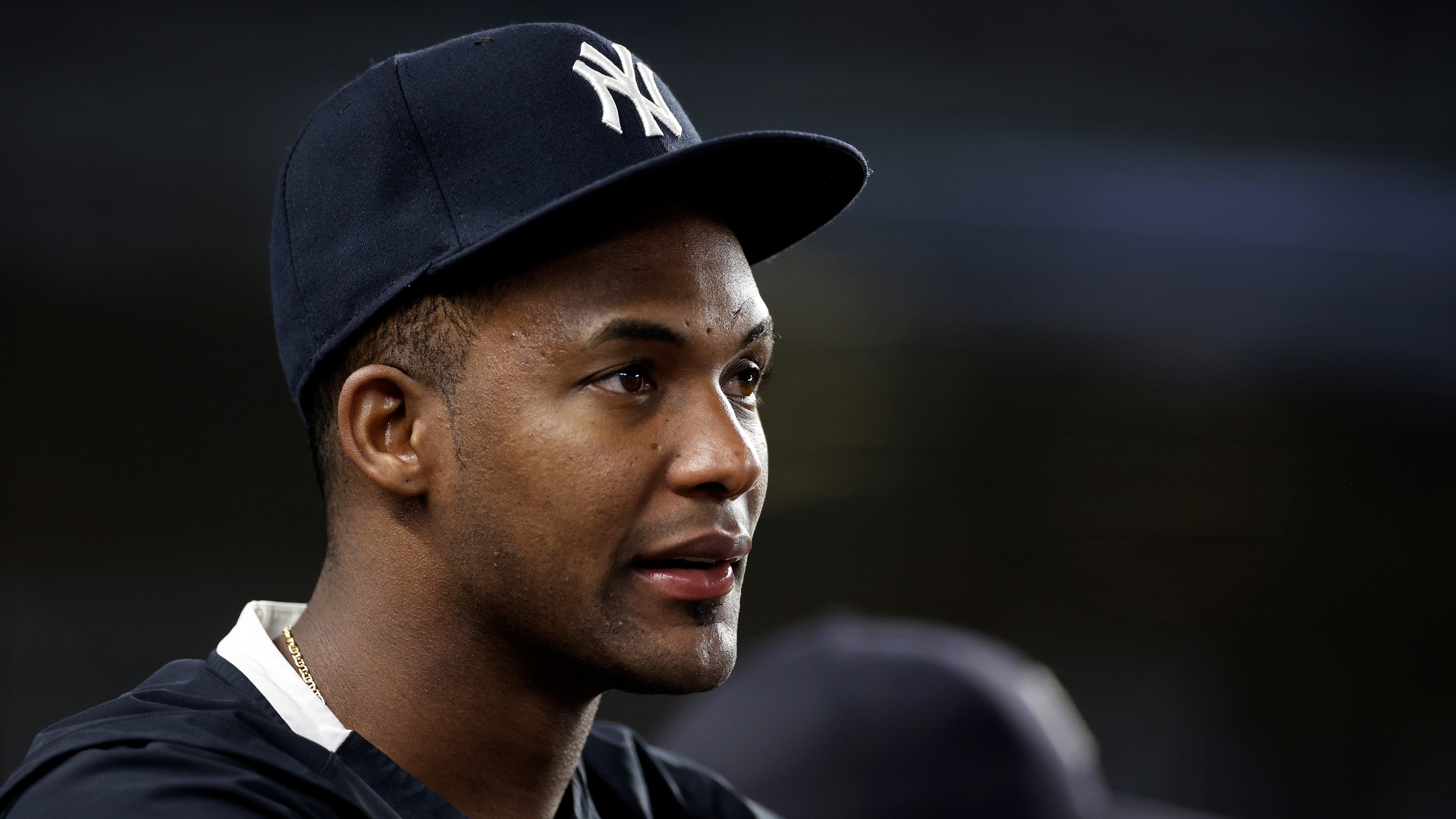 Yankees' Miguel Andujar assaulted, robbed at gunpoint in Dominican Republic: Reports