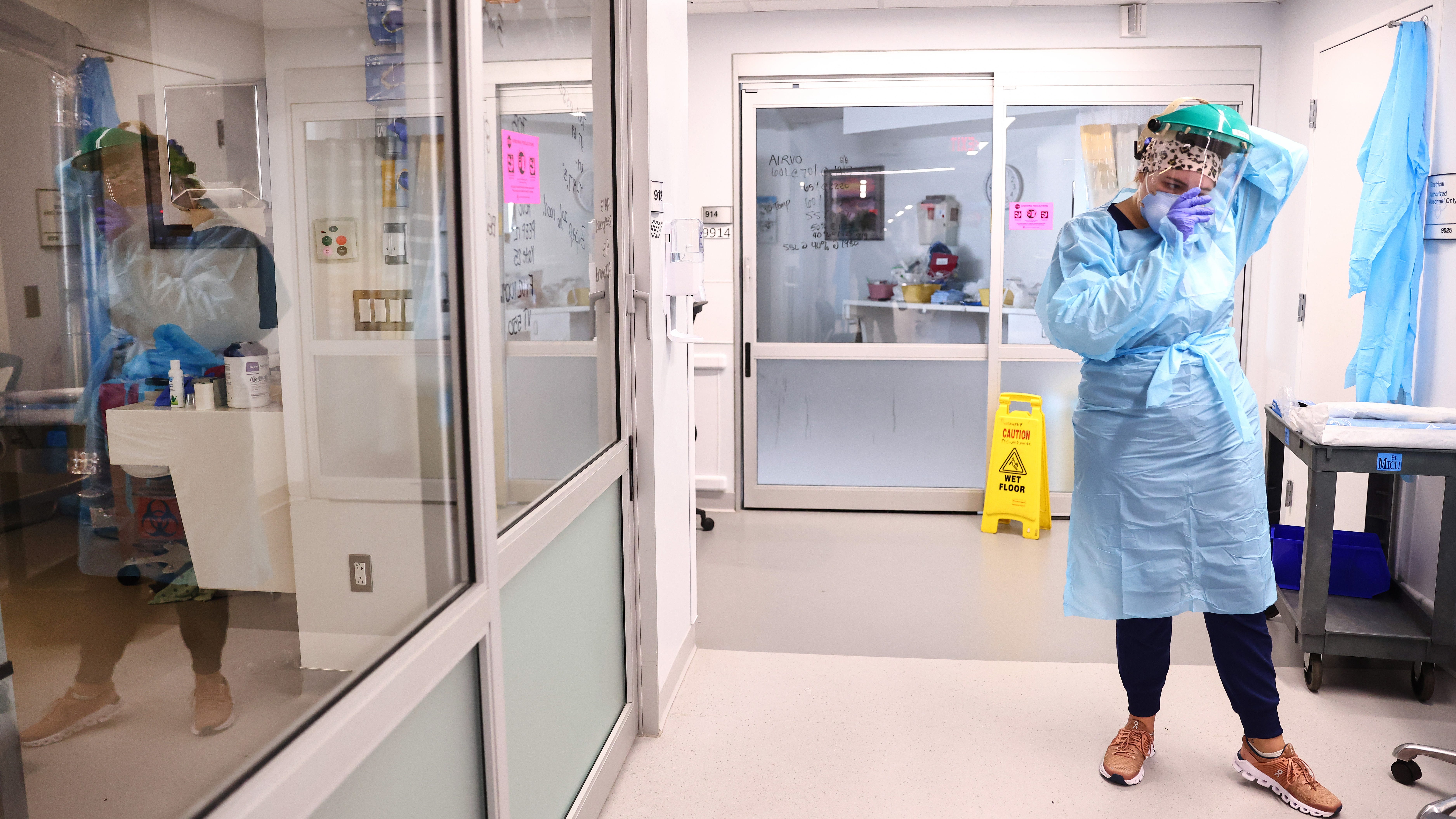Osterholm: As long as there are unvaccinated people we will have a "tremendous challenge"
