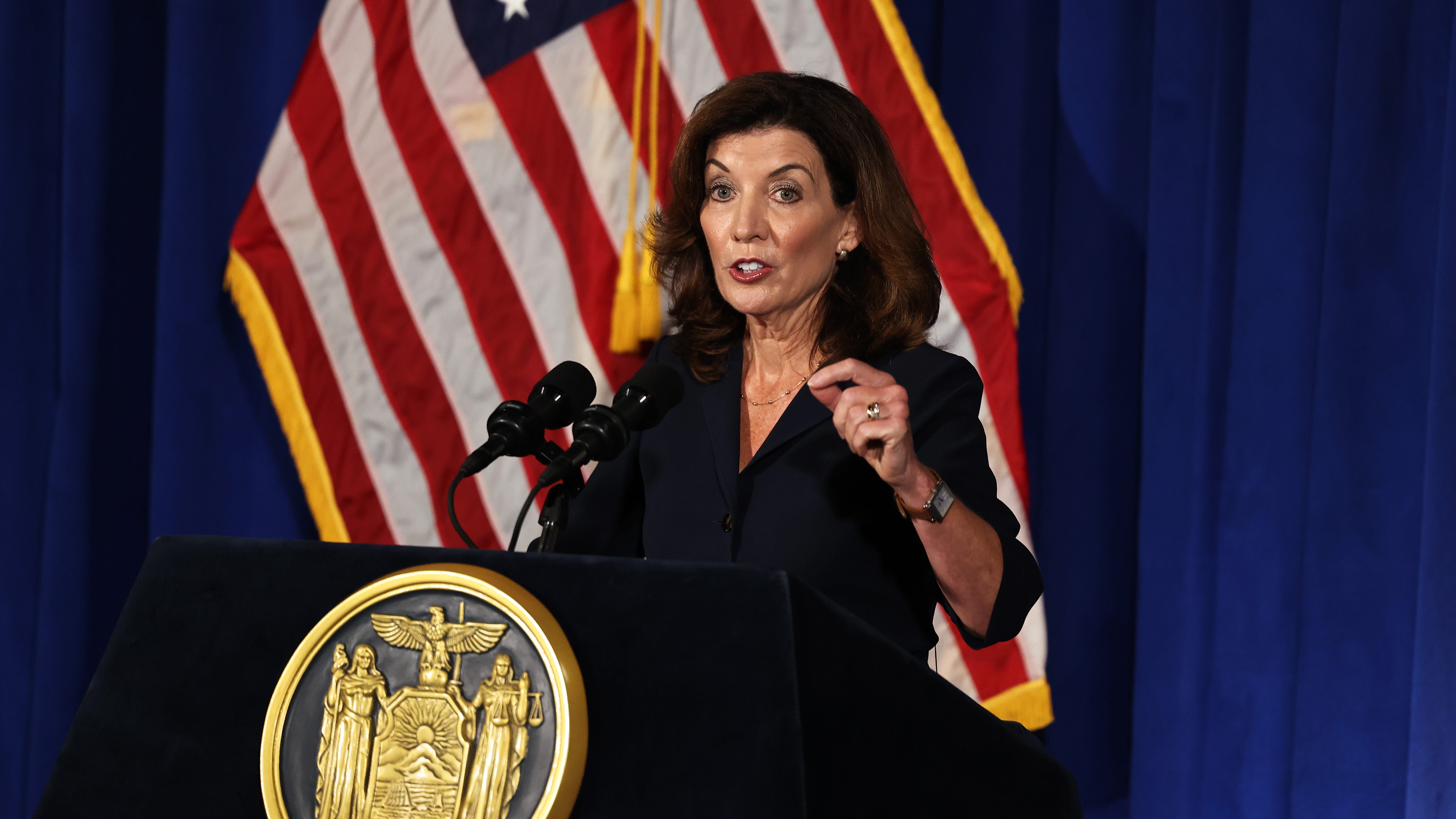 Hochul 'fully expects' to run in 2022, believes 'there will end up being mask mandates' in schools