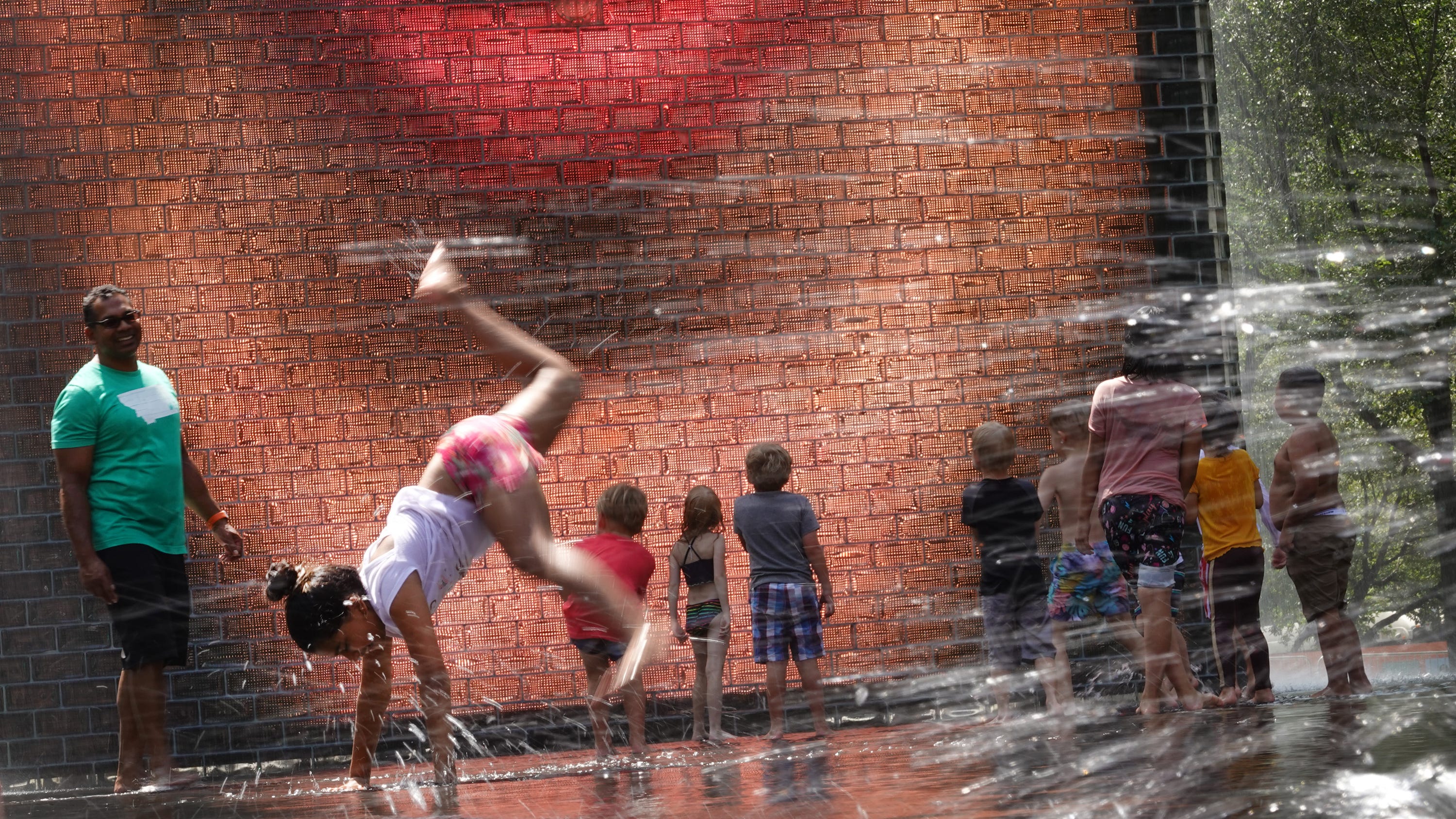 Relief from the heat: Places available for Chicagoans to cool off