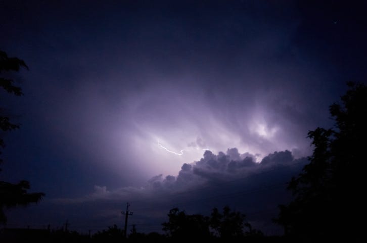 Severe thunderstorms pass through North Texas with heavy rain, lightning and fierce winds