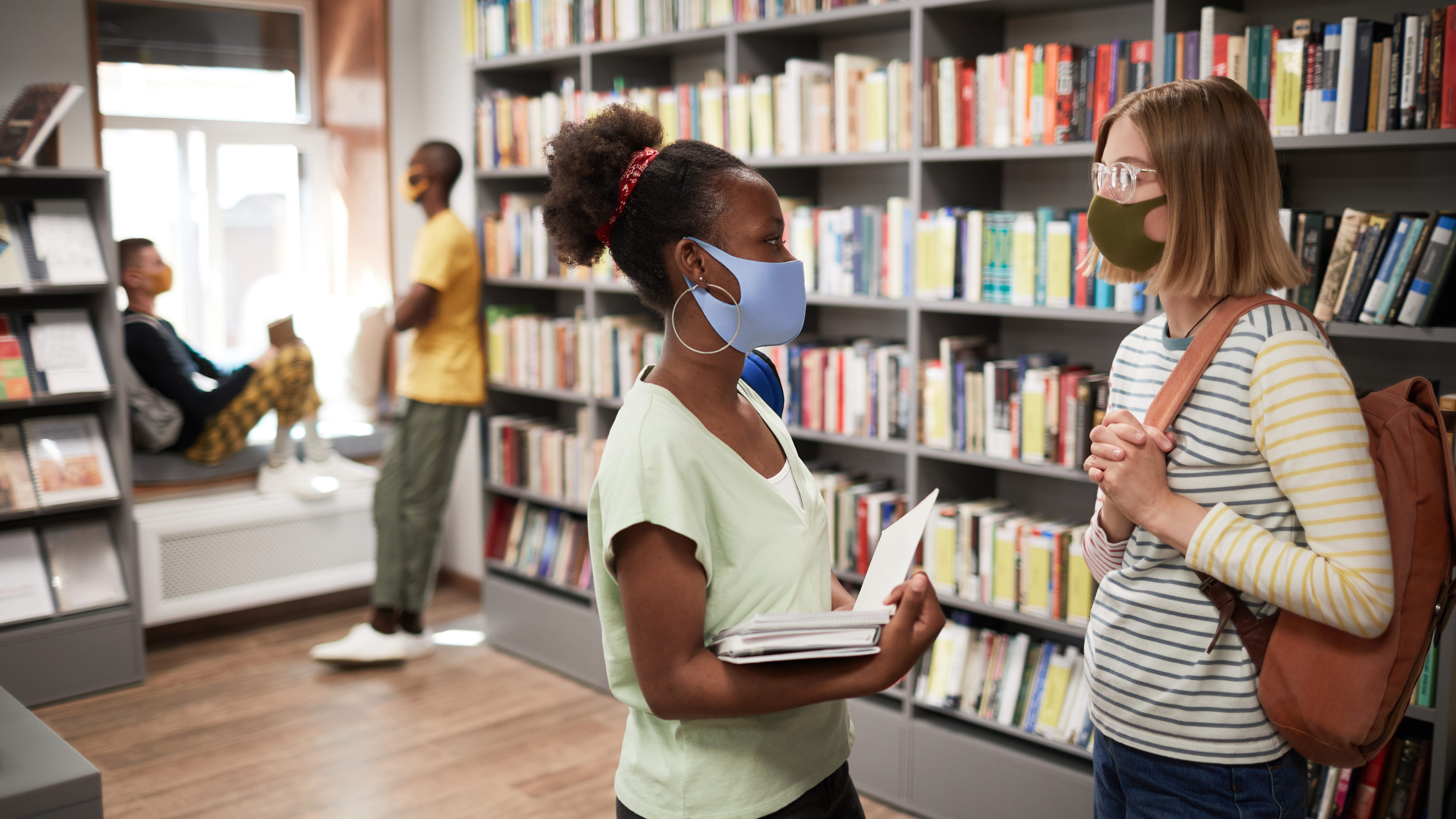 NYC schools update COVID-19 testing, quarantining protocols: de Blasio