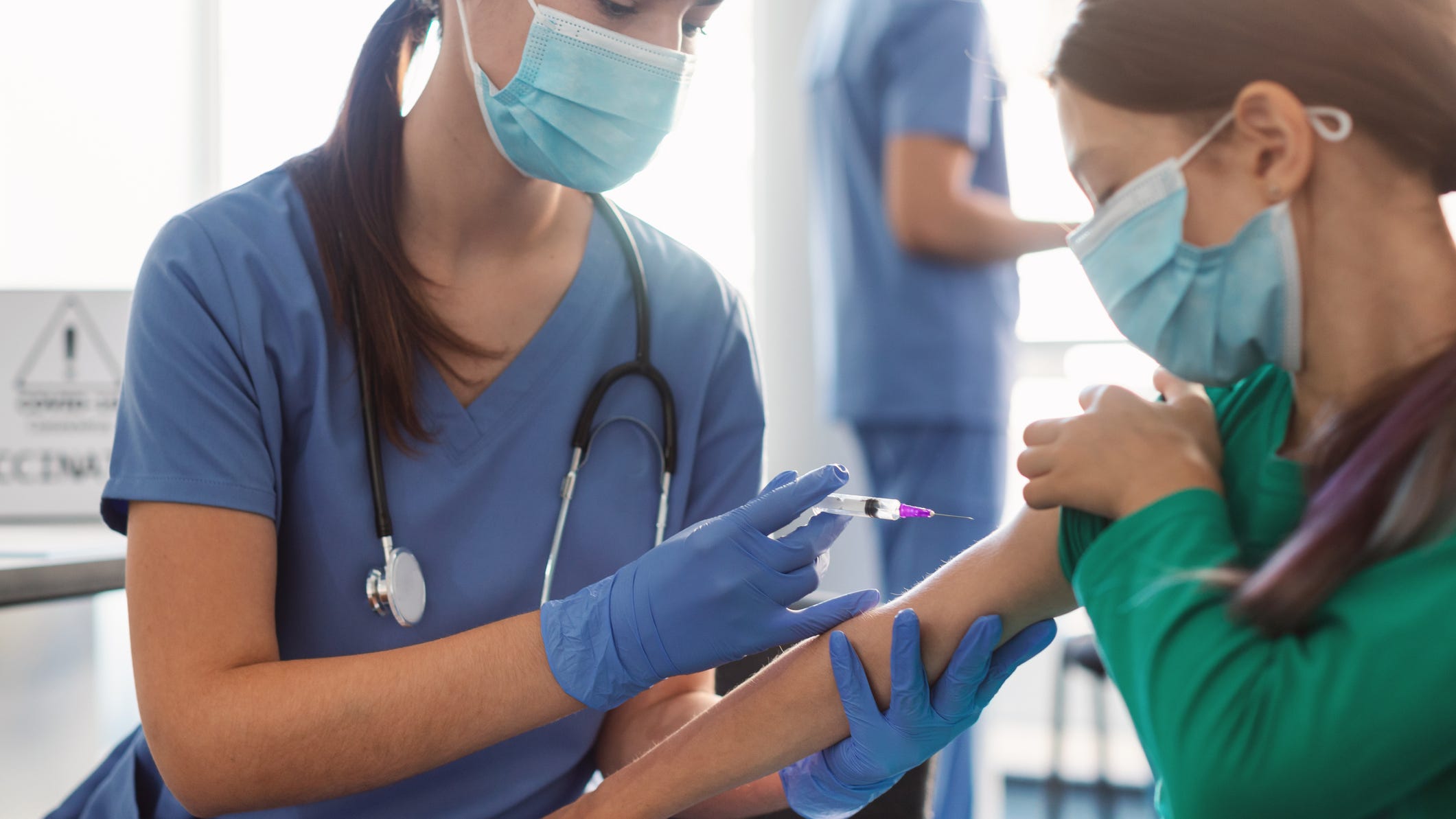 San Diego Unified board approves vaccine mandate for staff and students