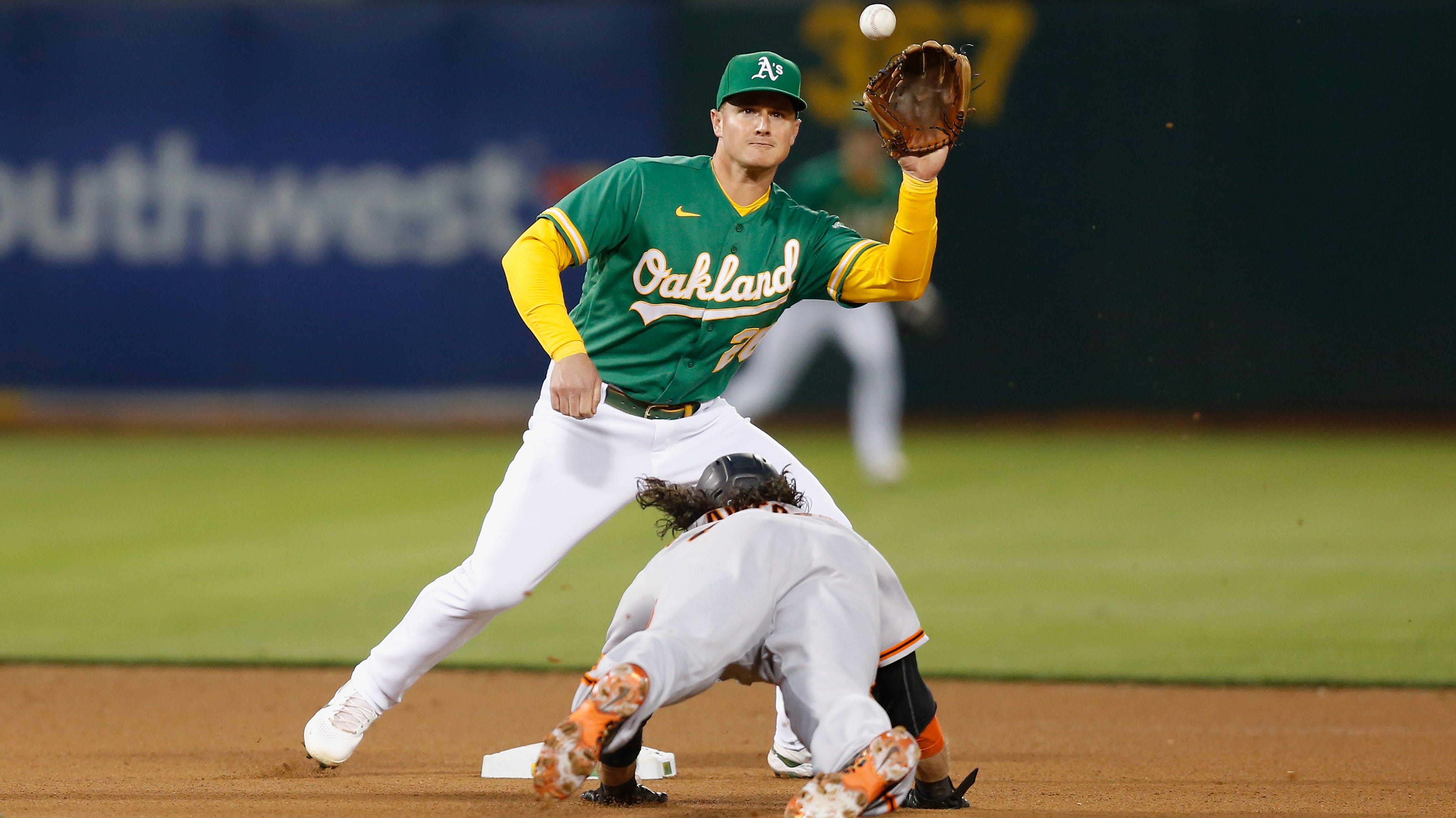 A's continue fire sale, trade Matt Chapman to Blue Jays
