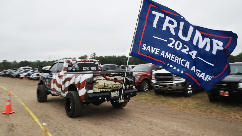 6 out of 10 Republicans want Trump on the ballot in 2024